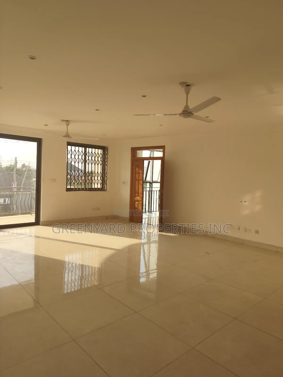 3bdrm Apartment in American House, East Legon for rent in East Legon
