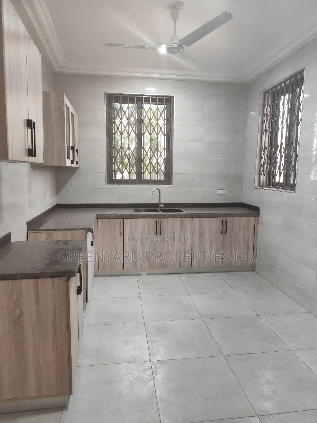 3bdrm Apartment in American House, East Legon for rent in East Legon