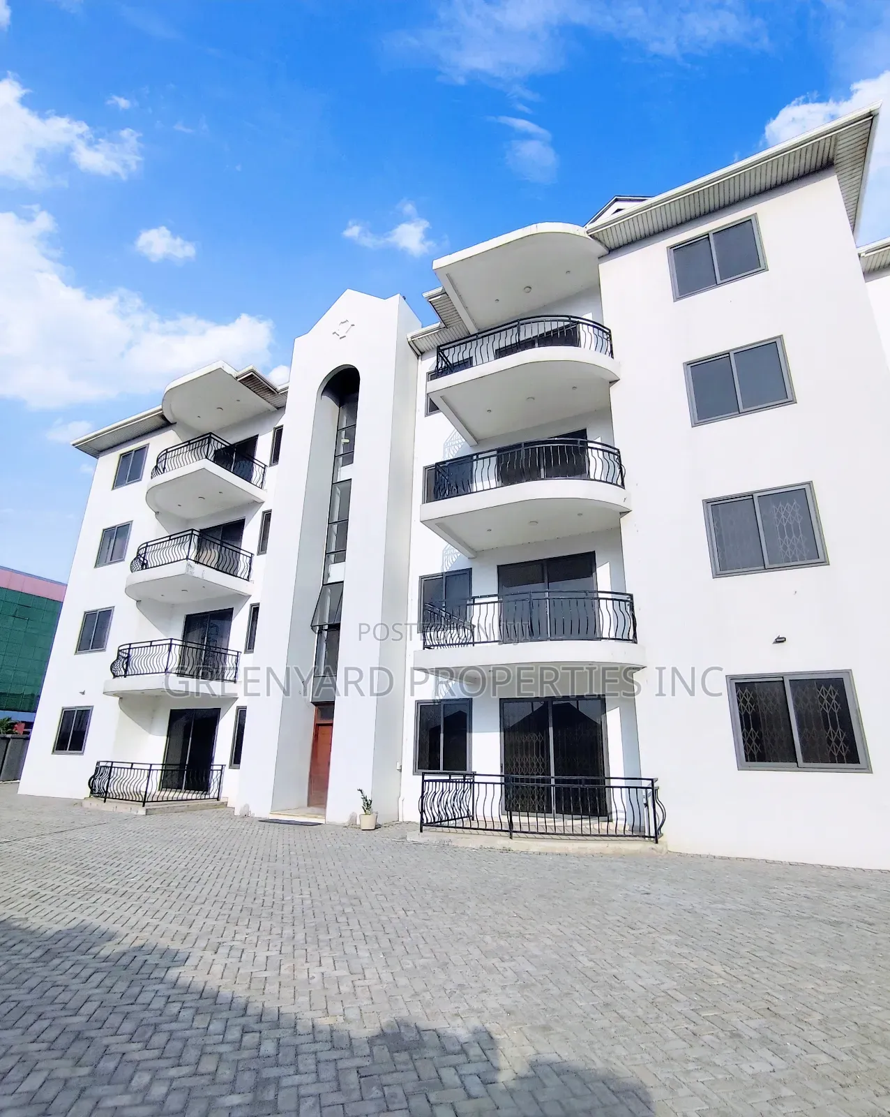 3bdrm Apartment in American House, East Legon for rent in East Legon