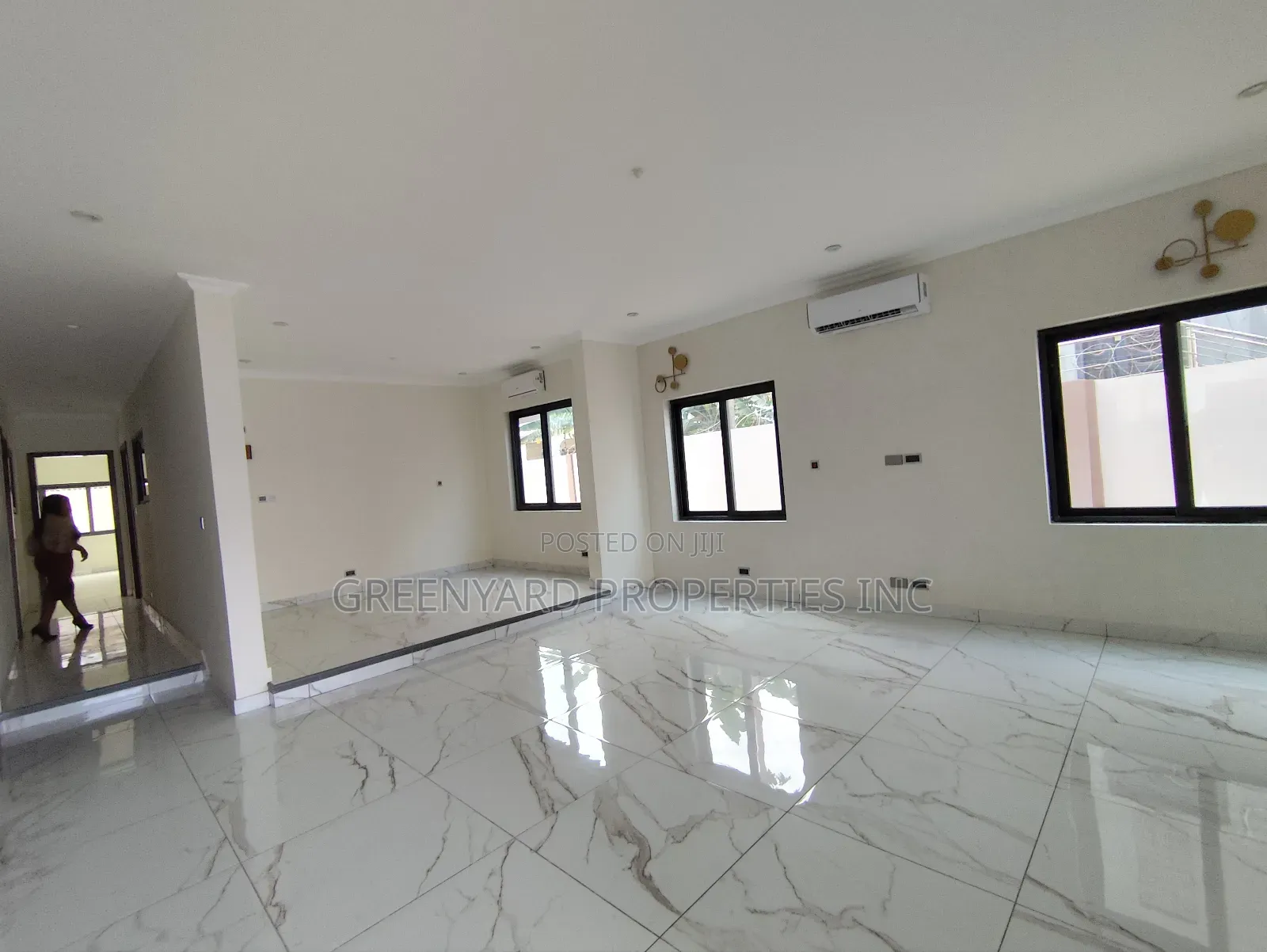 3bdrm Apartment in A&C, East Legon for rent in East Legon