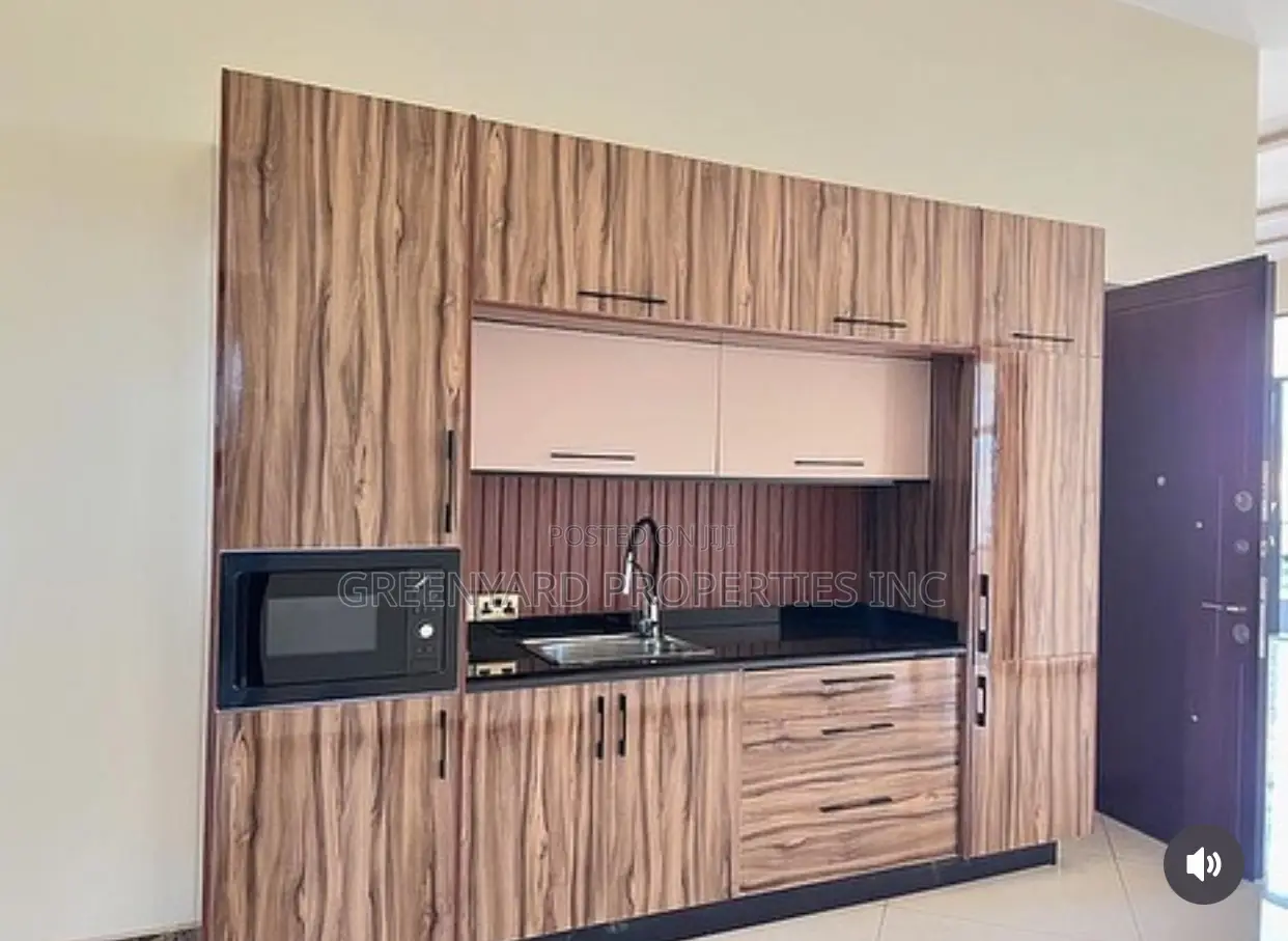 6bdrm Mansion in East, Airport Residential Area for sale in Airport Residential Area