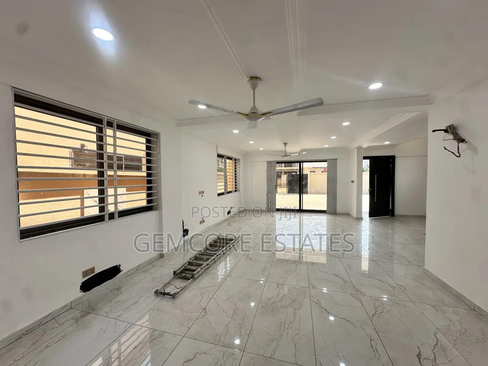 4bdrm House in Highways, Ashaley Botwe for sale in Ashaley Botwe