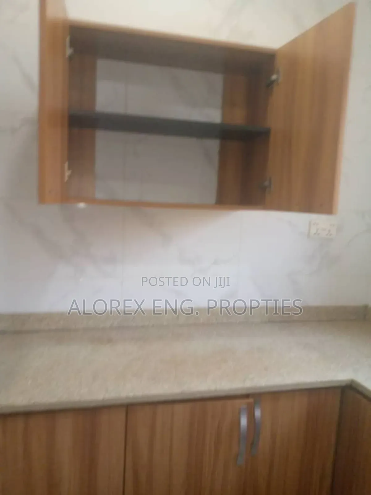 1bdrm Apartment in Chamber Self, Oyibi for rent in Oyibi