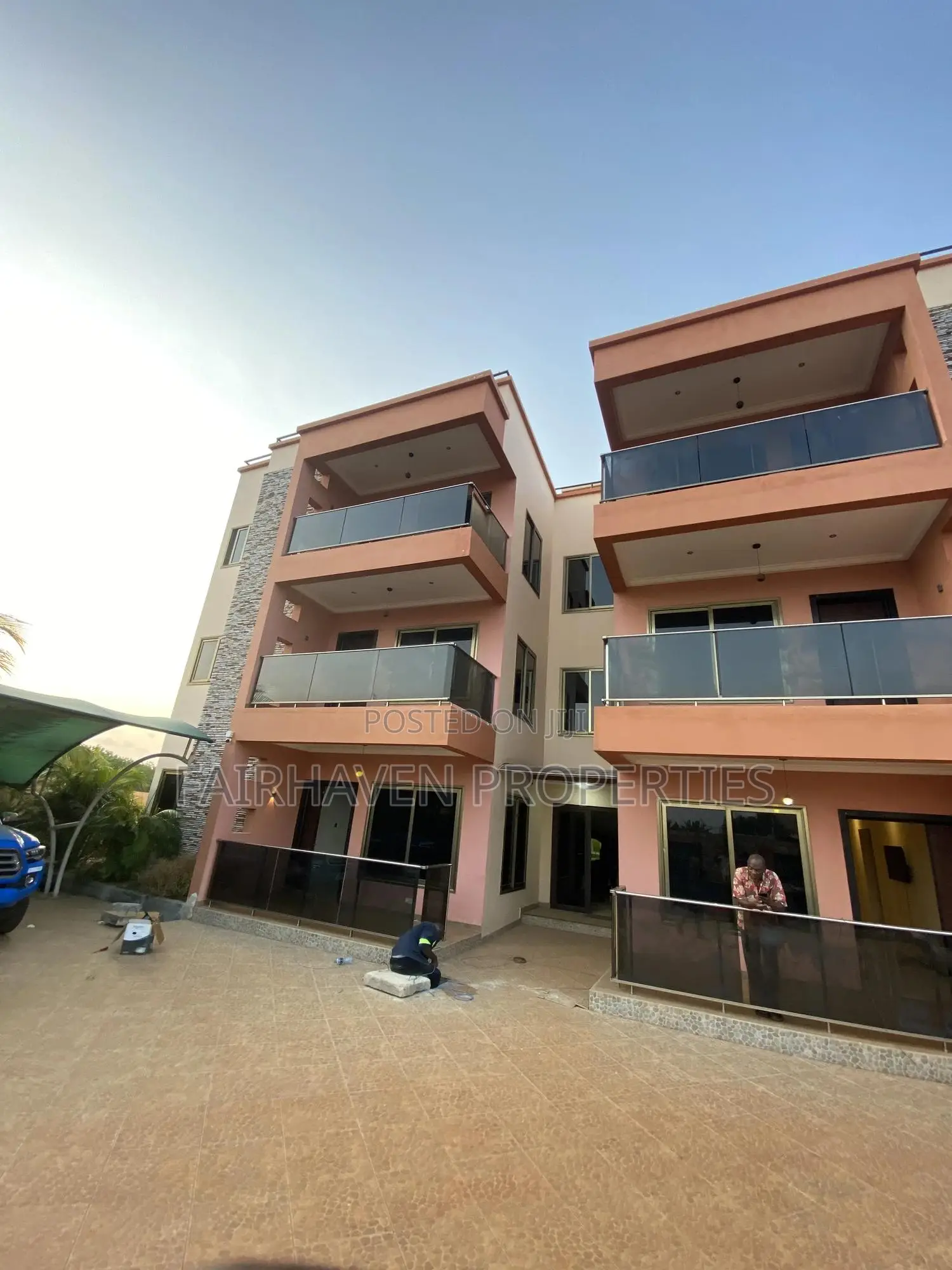 2bdrm Block of Flats in Tseaddo for sale in Tseaddo