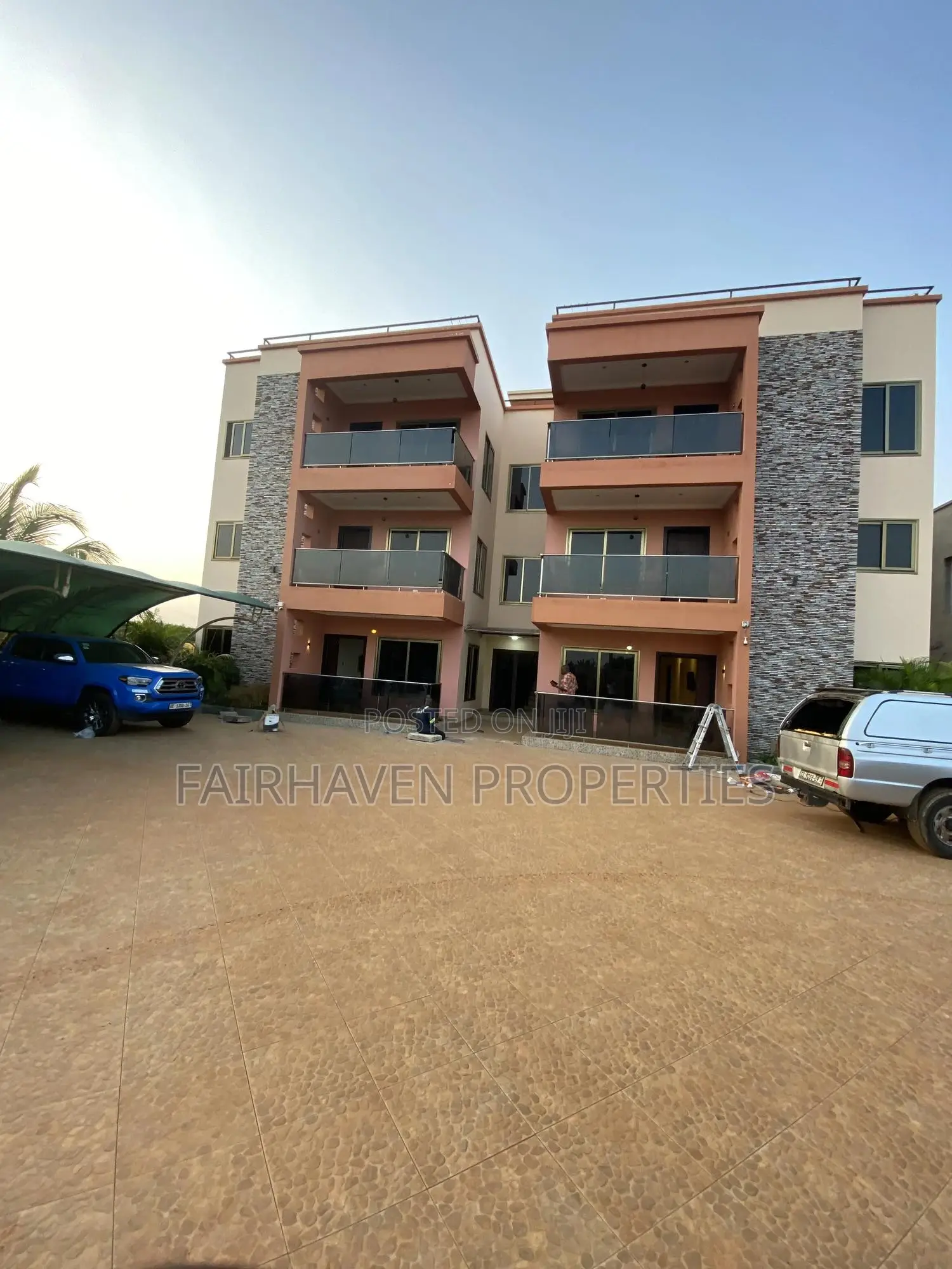 2bdrm Block of Flats in Tseaddo for sale in Tseaddo