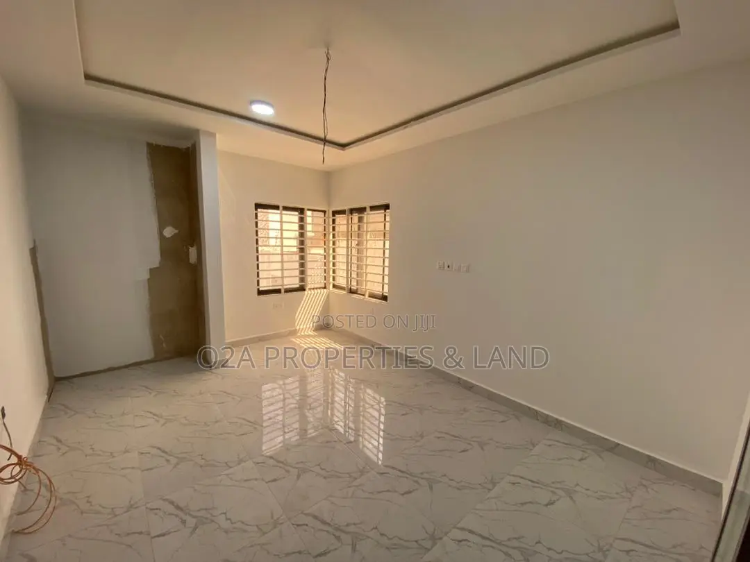 2bdrm House in Lashibi, Sakumono for sale in Sakumono