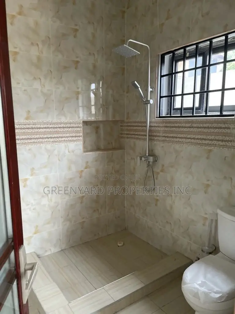 4bdrm House in Ogbojo, East Legon for rent in East Legon