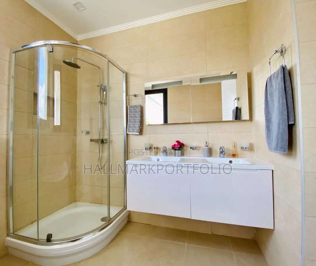5bdrm Townhouse/Terrace in Ridge for sale in Ridge
