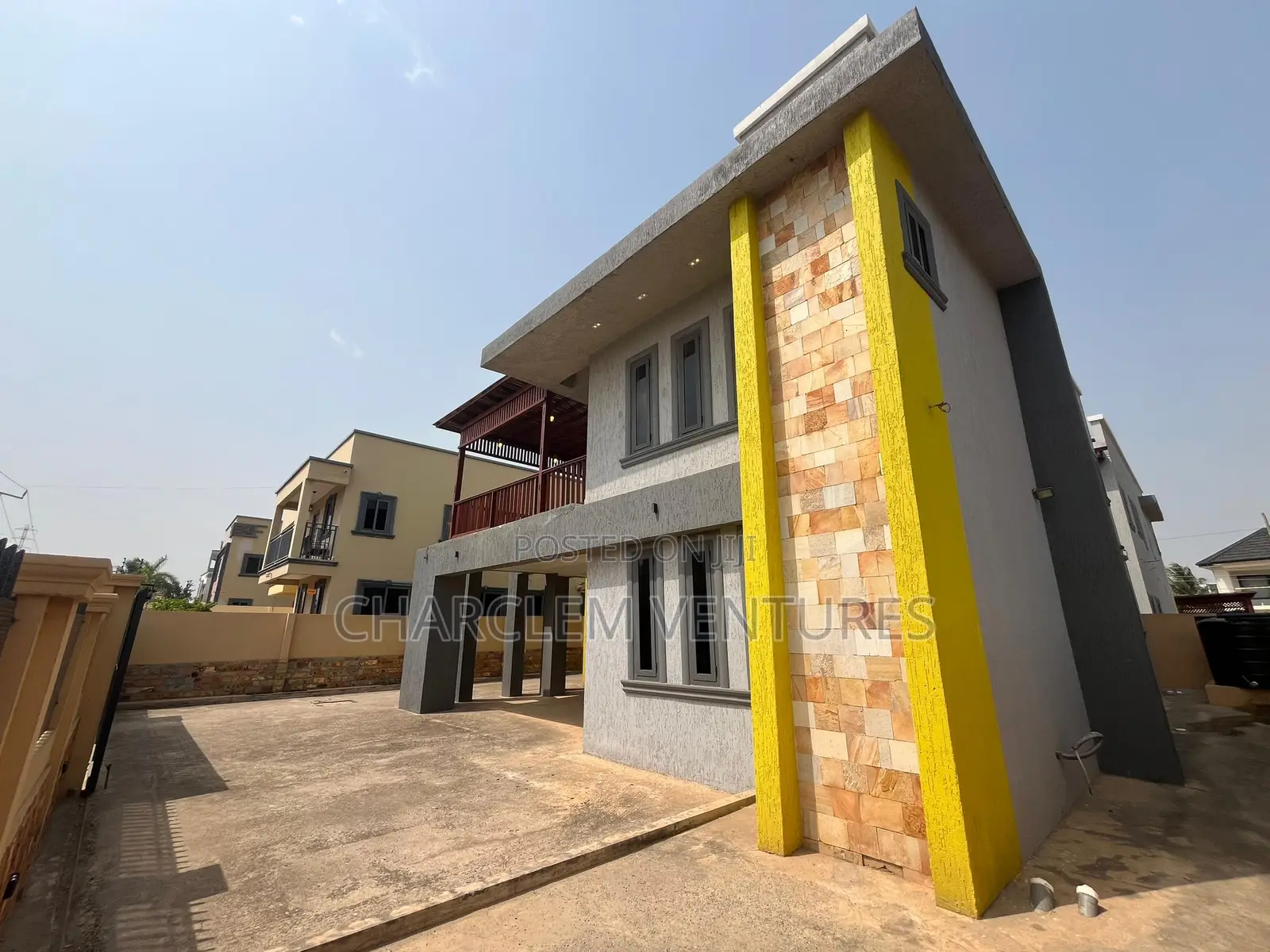 4bdrm House in Charclem Ventures, Accra Metropolitan for sale in Accra Metropolitan