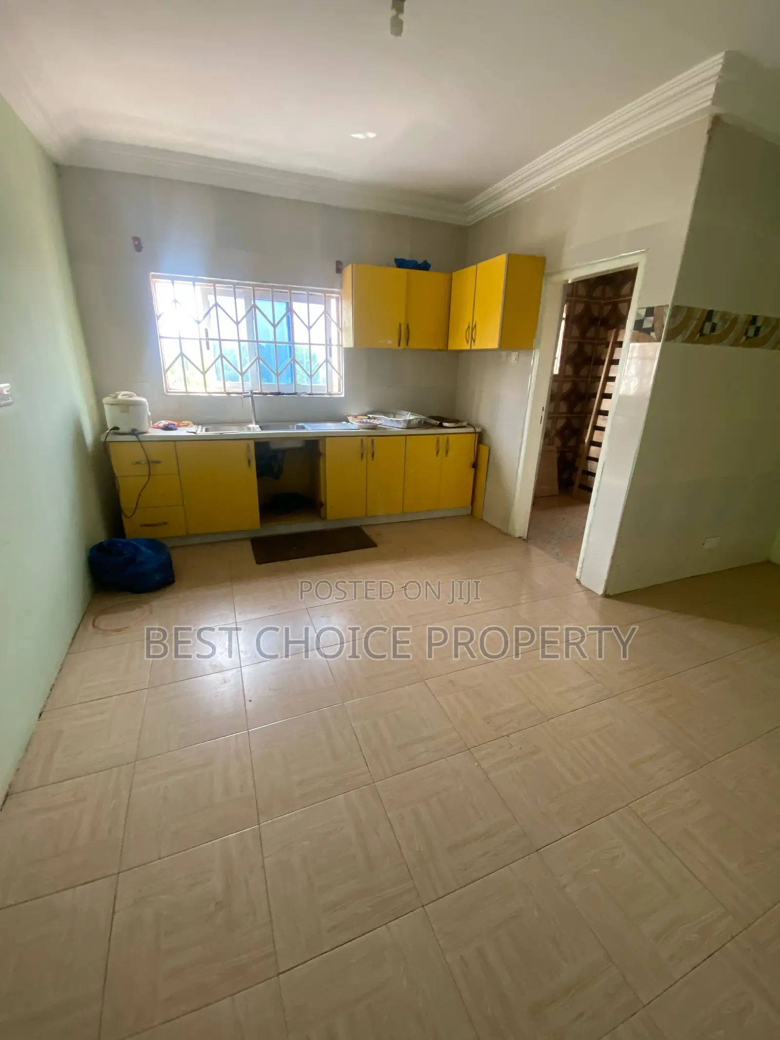 3bdrm Apartment in Ankonam Estate, Owusu Ansah for rent in Owusu Ansah
