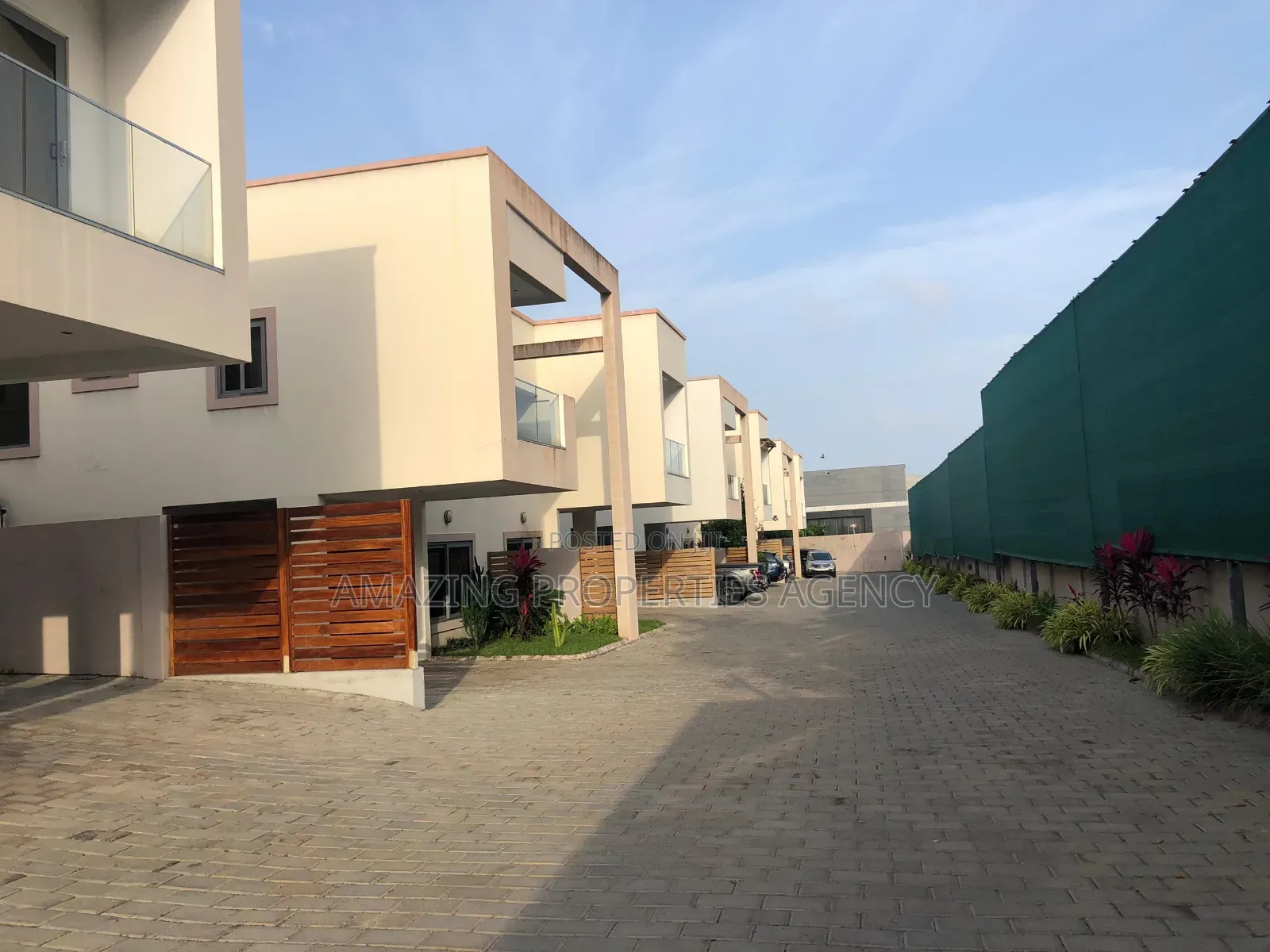 3bdrm Townhouse / Terrace in Cantonments for rent in Cantonments