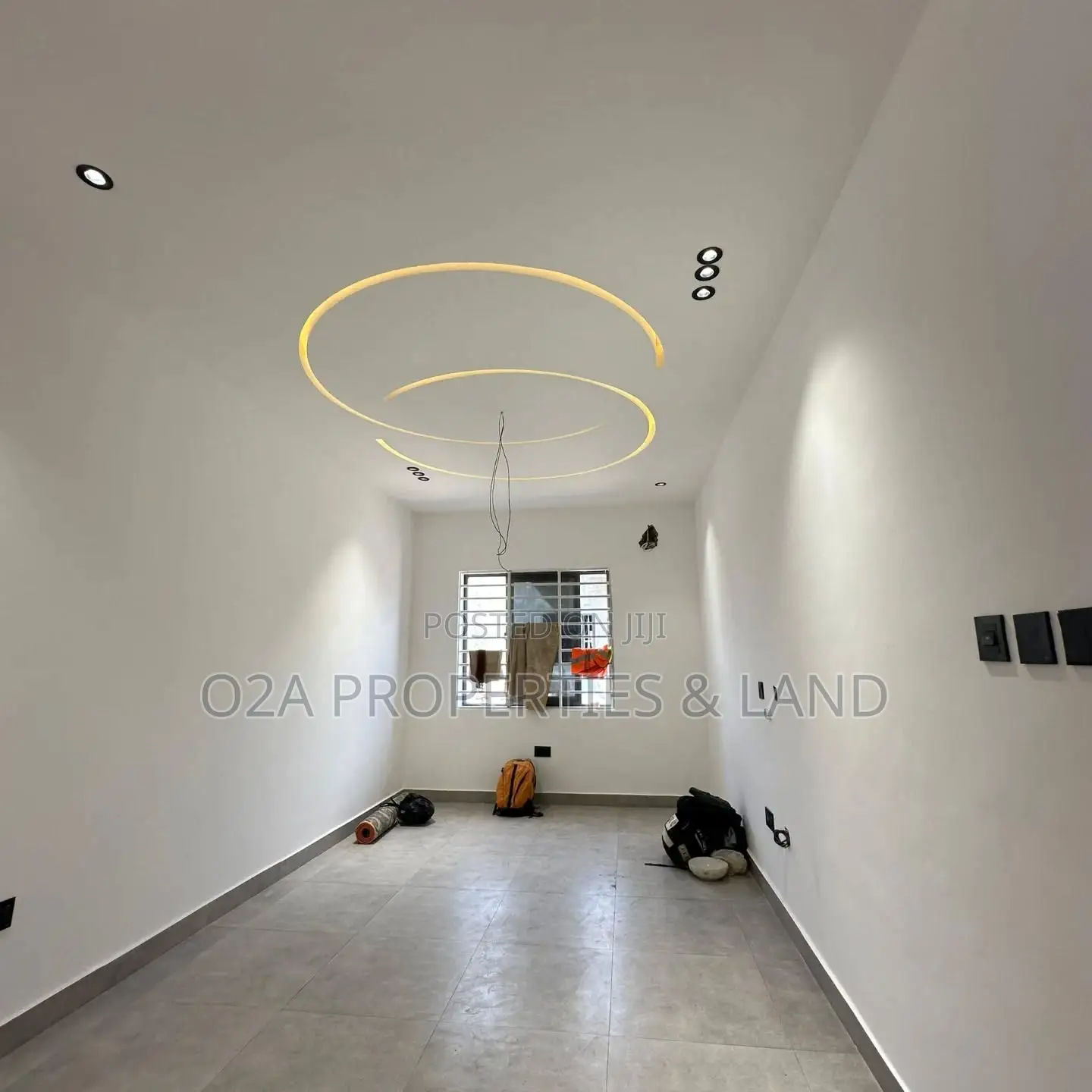 4bdrm House in Ashaley Botwe for sale in Lake Side Estate