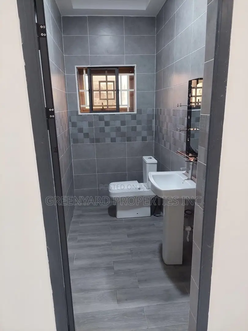 4bdrm House in Agbogba, North Legon for sale in North Legon