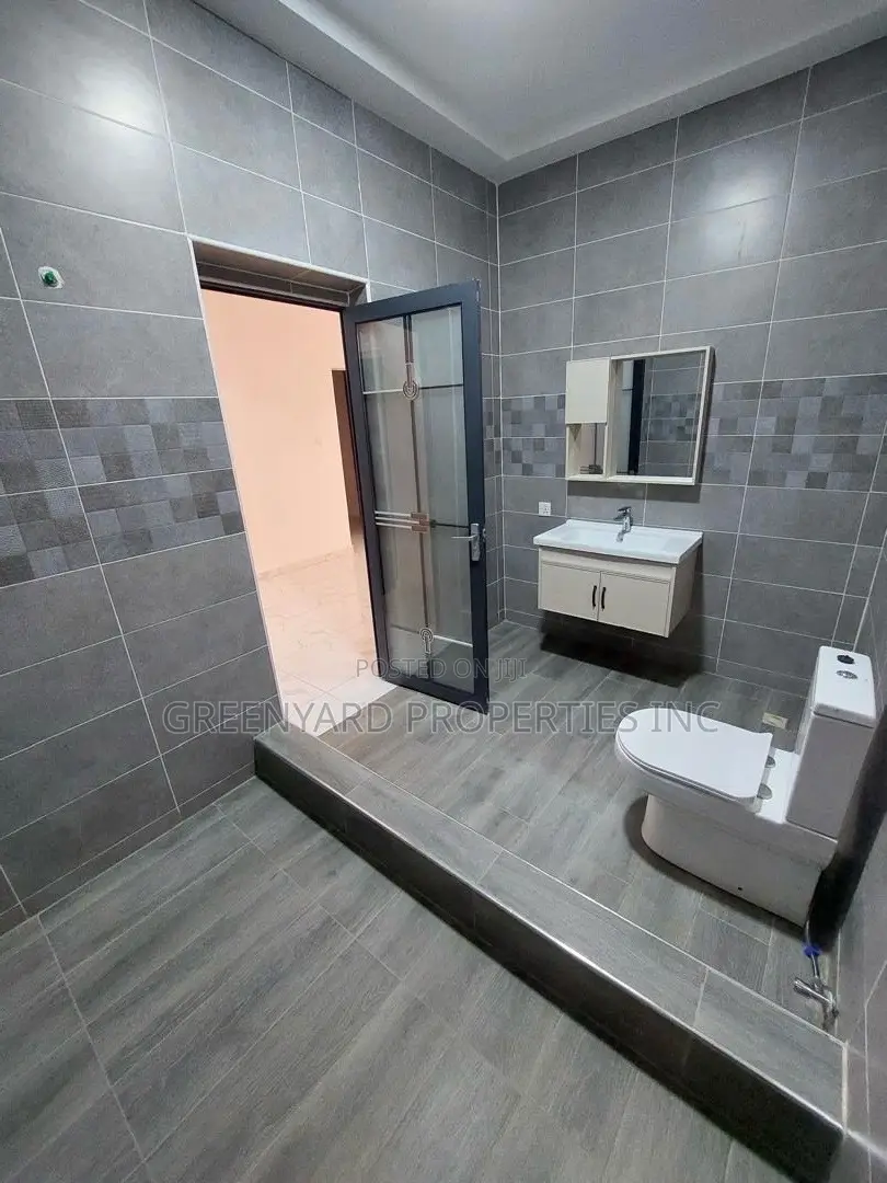 4bdrm House in Agbogba, North Legon for sale in North Legon