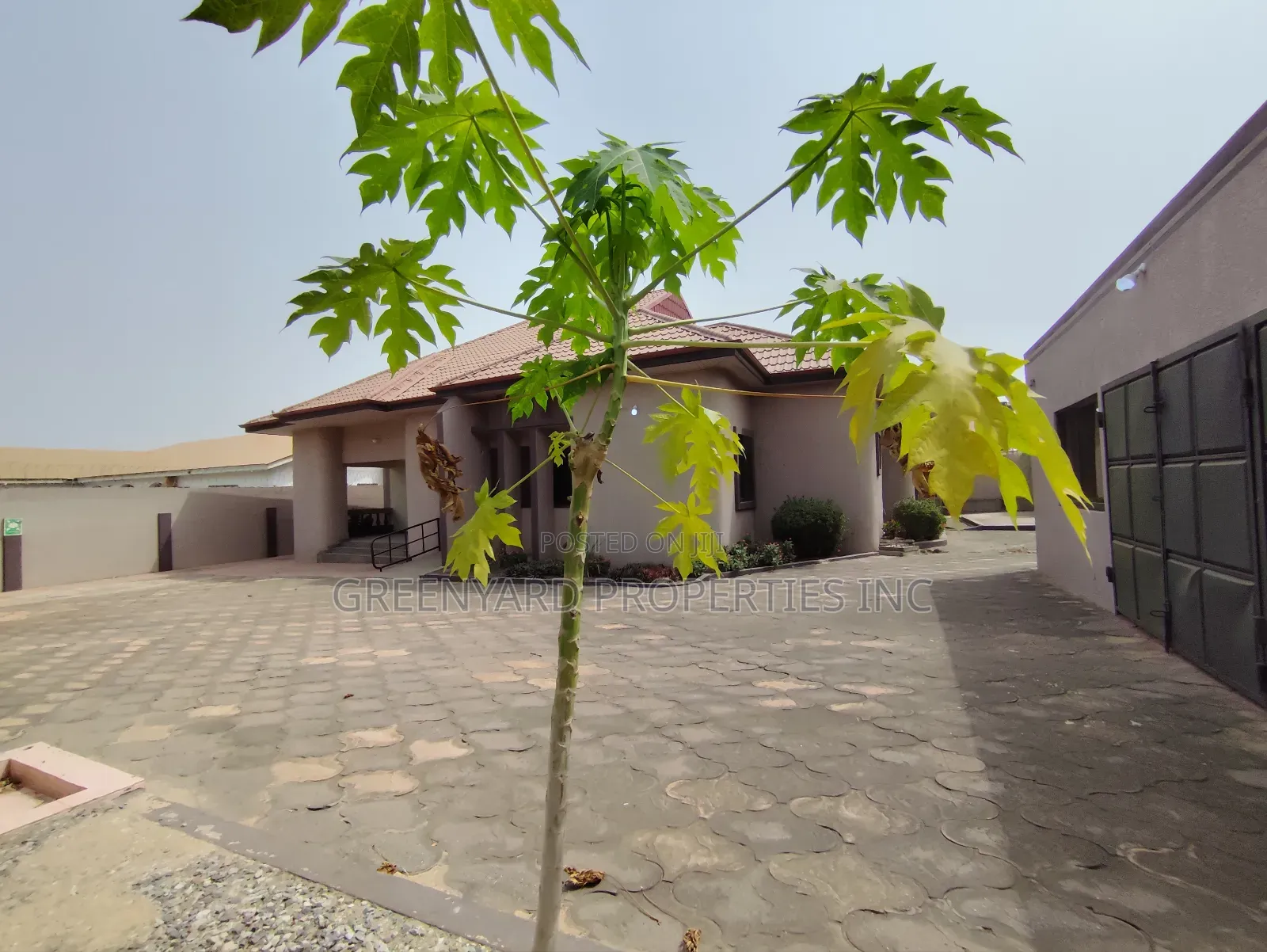 3bdrm House in Bawaleshie Rd, East Legon for rent in East Legon