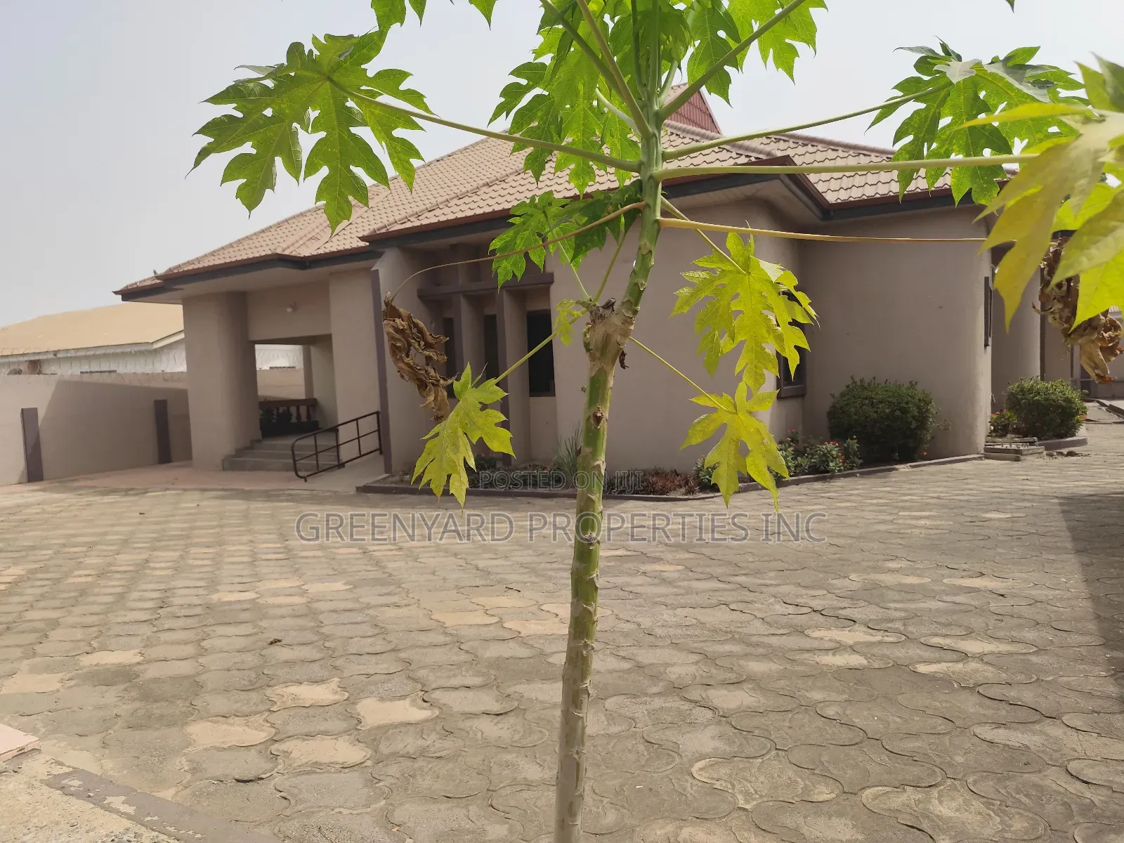 3bdrm House in Bawaleshie Rd, East Legon for rent in East Legon