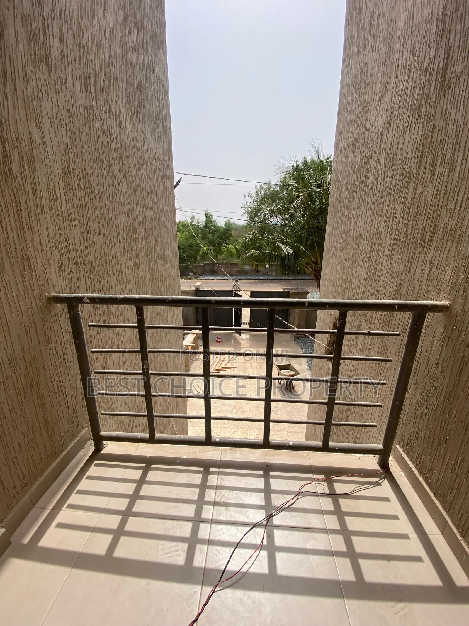 2bdrm Apartment in Owosuansa, Oyarifa for rent in Oyarifa