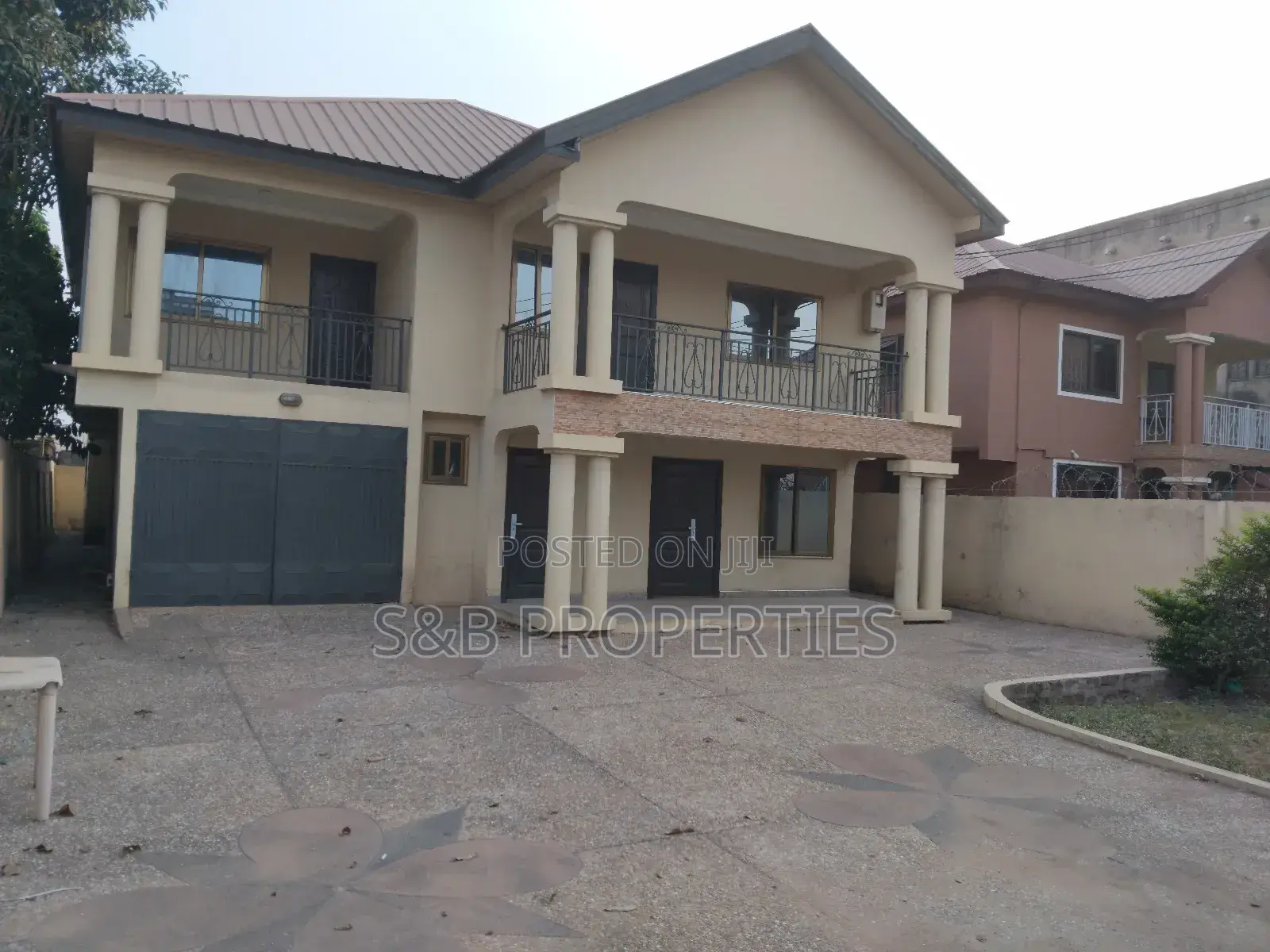 4bdrm House in Ashomang Estate for sale in Ashomang Estate