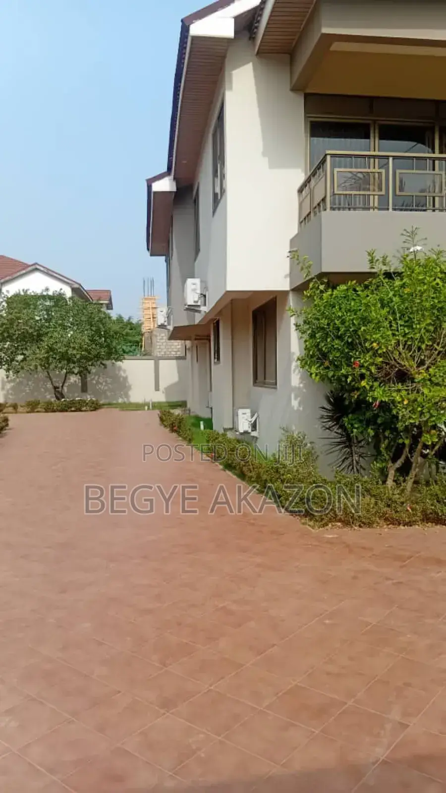 5bdrm House in Mensvic, East Legon for rent in East Legon