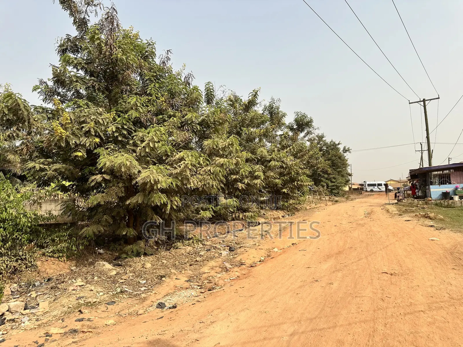 Half Daban Second Plot to Main Road. in Kumasi Metropolitan