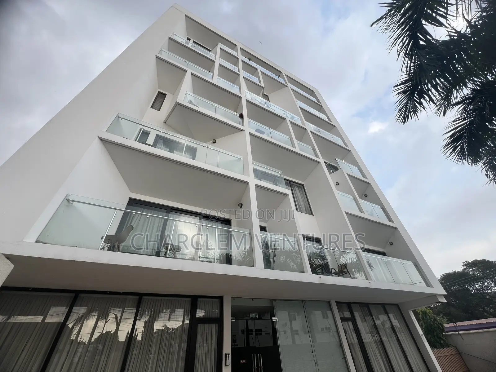 Furnished 1bdrm Apartment in Cantonment-A Few, Cantonments for sale in Cantonments