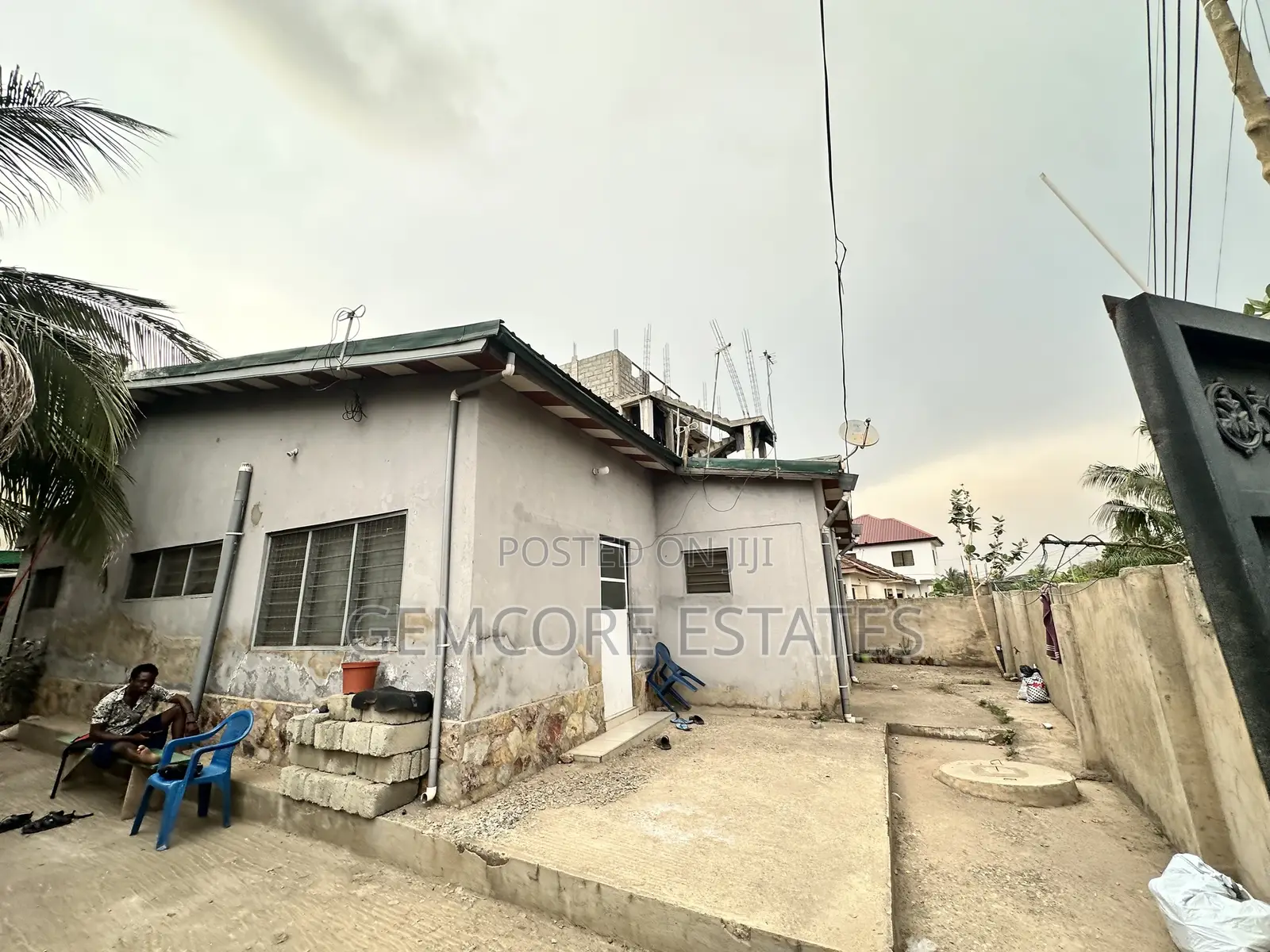 Land for Sale in Ashaley Botwe