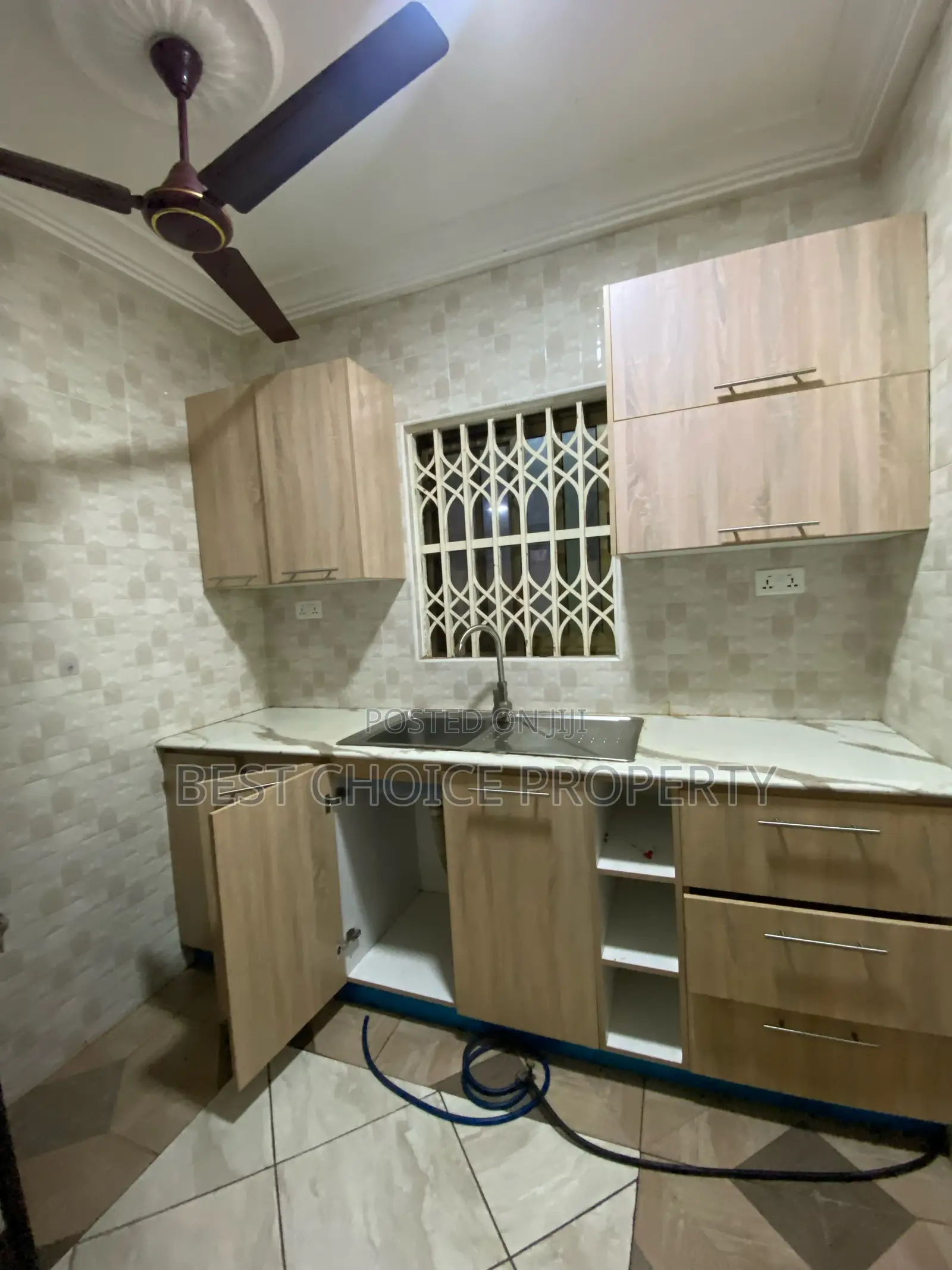 3bdrm Apartment in Adenta Frahfraha for rent in Adenta