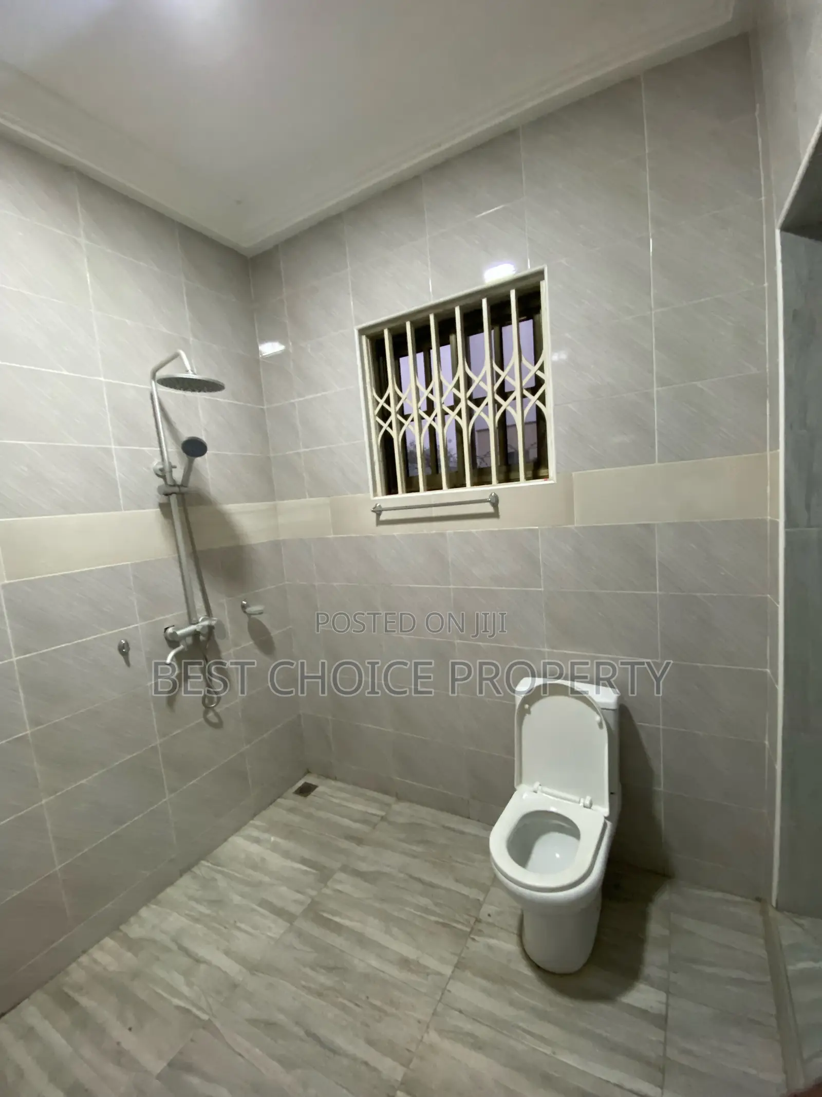 3bdrm Apartment in Adenta Frahfraha for rent in Adenta