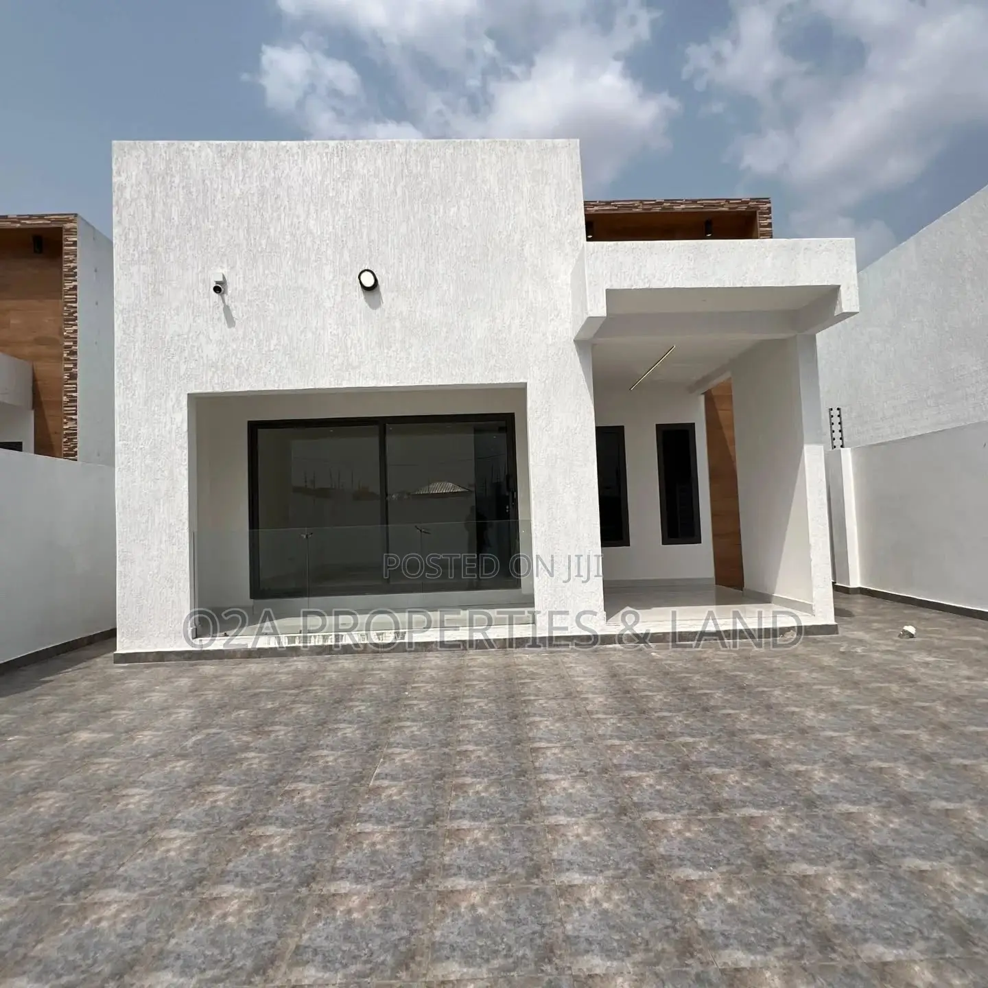 3bdrm House in North Legon Agbogba for sale in North Legon
