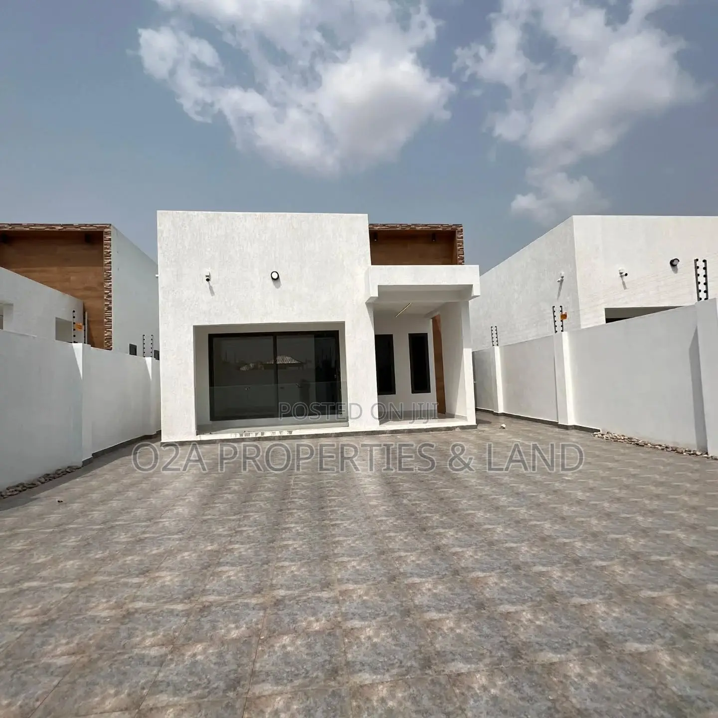 3bdrm House in North Legon Agbogba for sale in North Legon