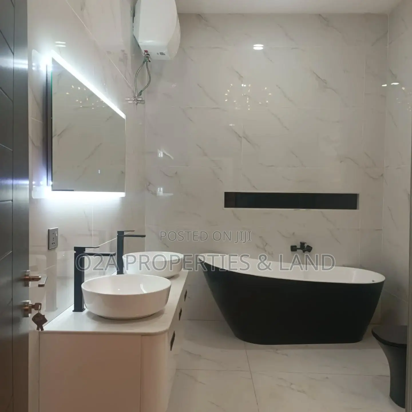 3bdrm House in Achimota, School Area for sale in School Area