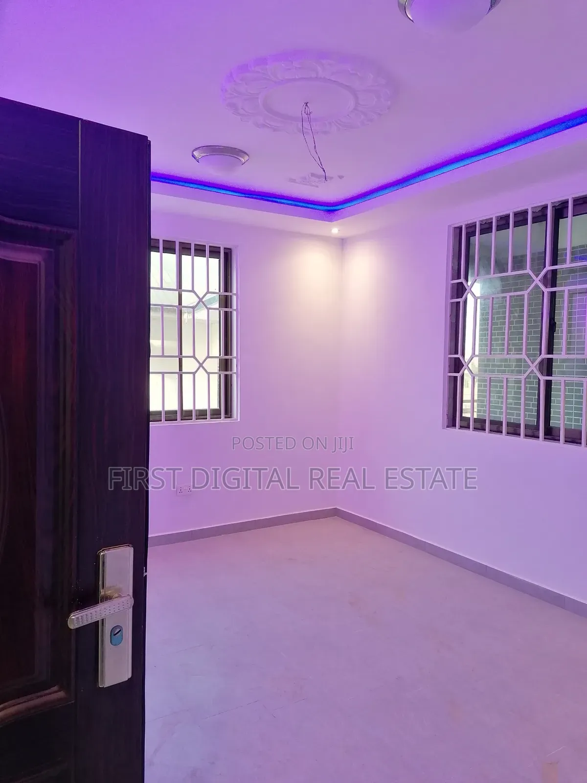 Chamber and Hall Self Contain for Rent at Bontianor in Ga South Municipal