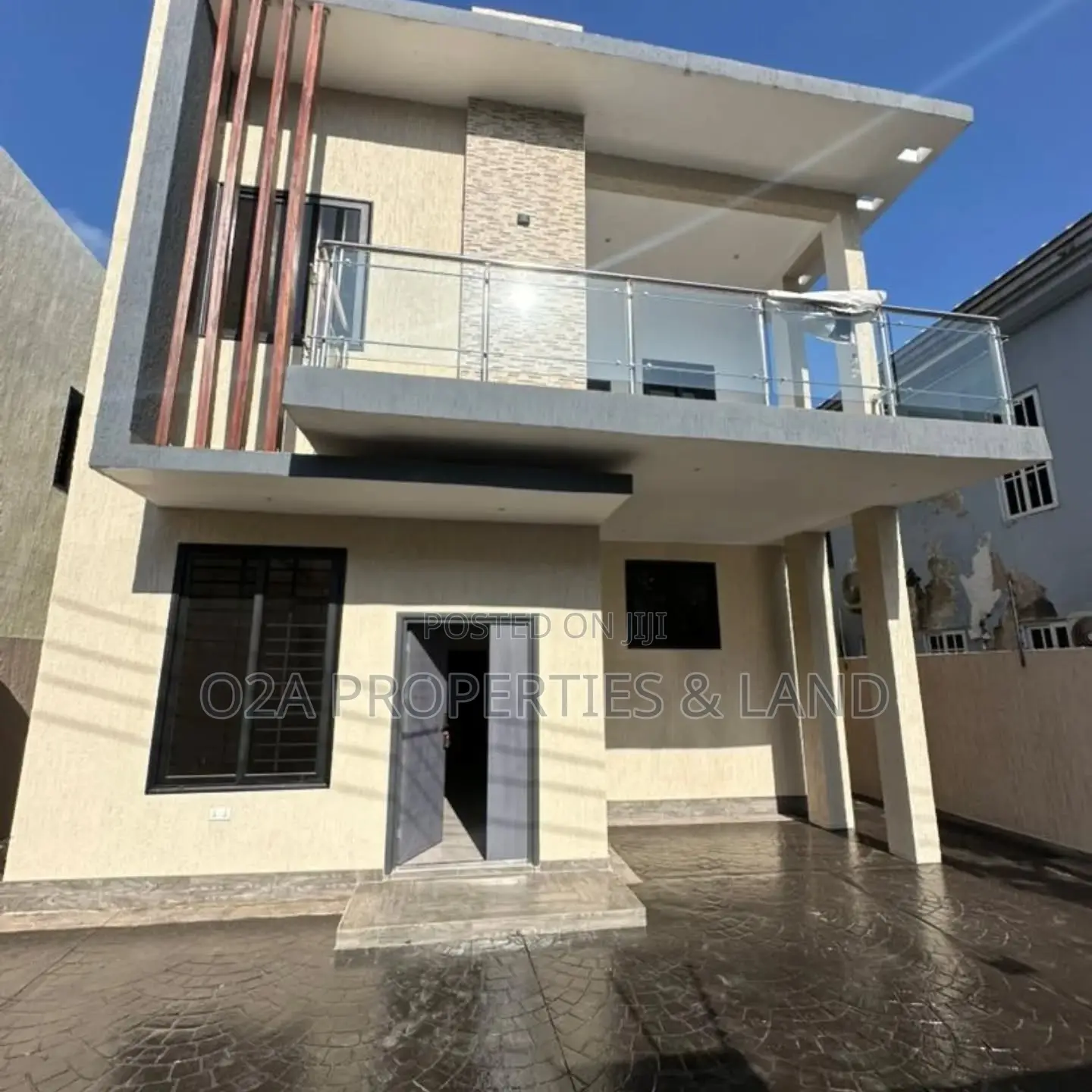 4bdrm House in East Legon, Ability for sale in Ability