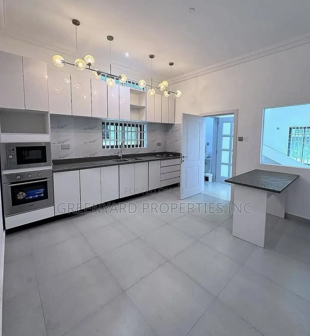 3bdrm House in Ayi Mensah, Oyarifa for sale in Oyarifa