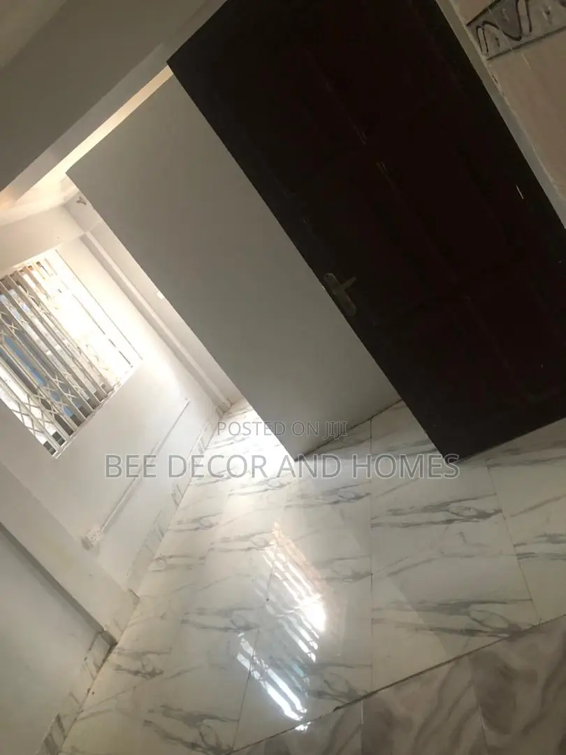 1bdrm Room & Parlour in Bee Decor & Homes, Adenta for rent in Adenta