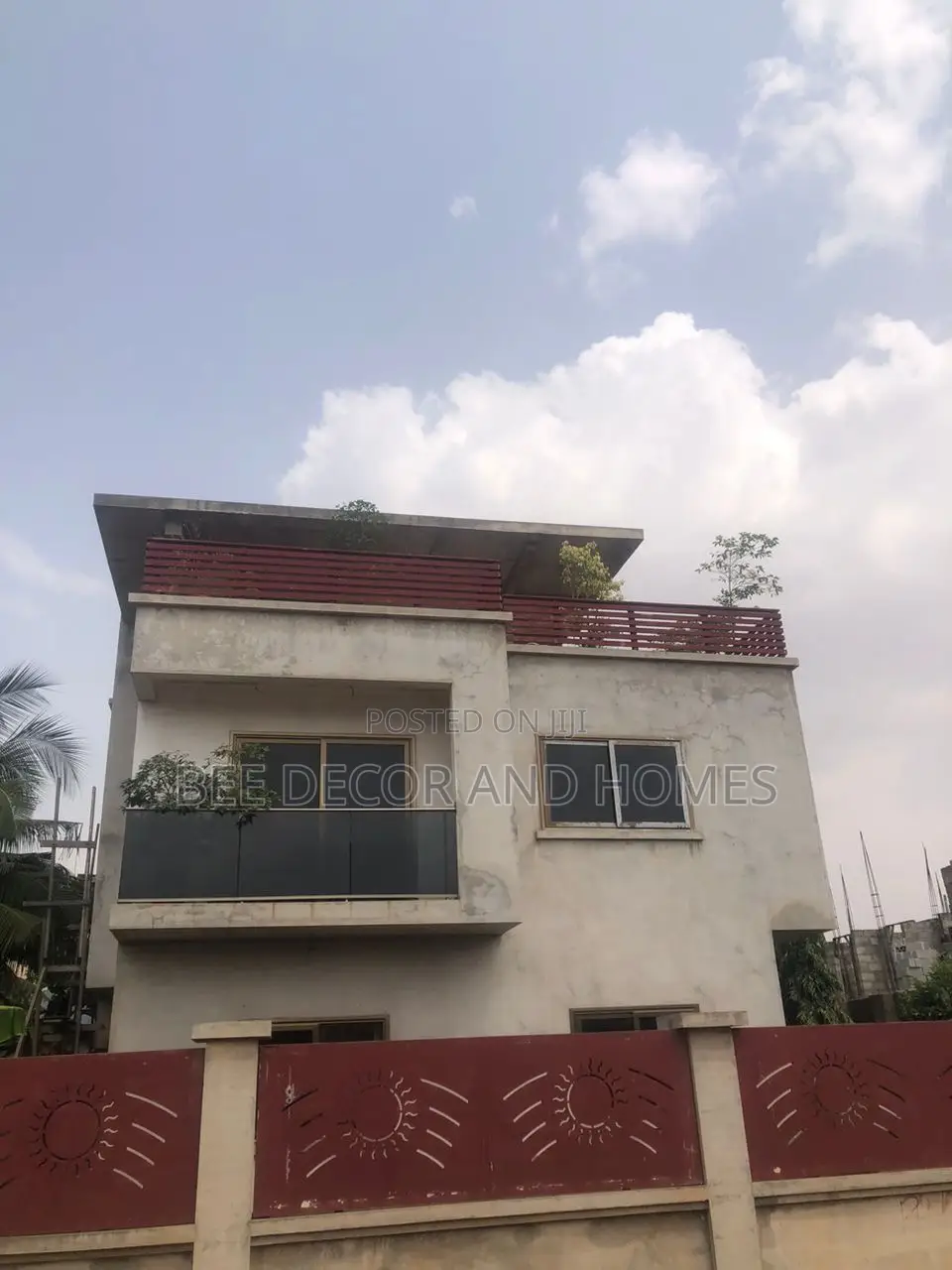 6bdrm House in Bee Decor & Homes, Adenta for sale in Adenta