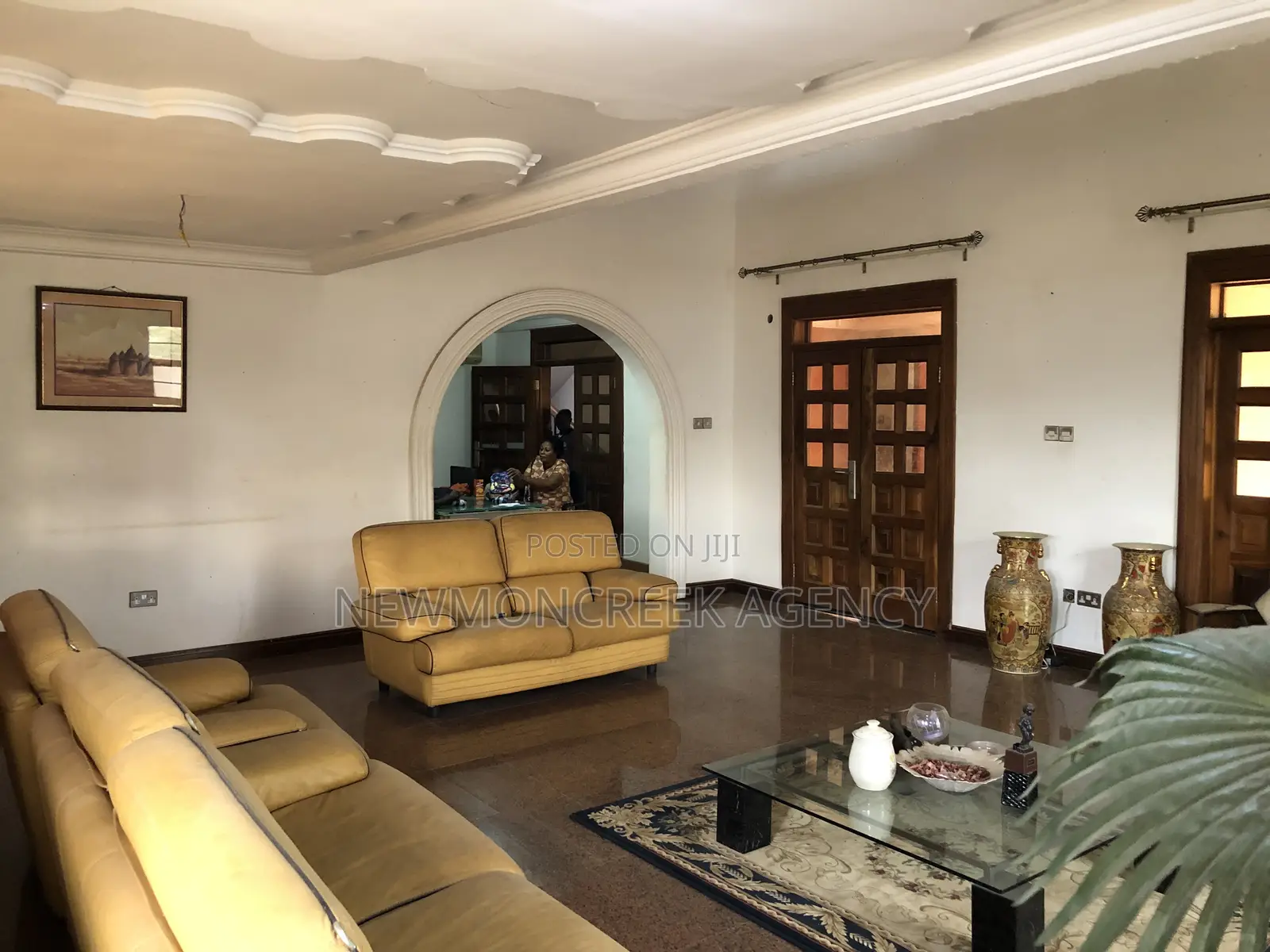 6bdrm Duplex in Spintex C18 for sale in Spintex