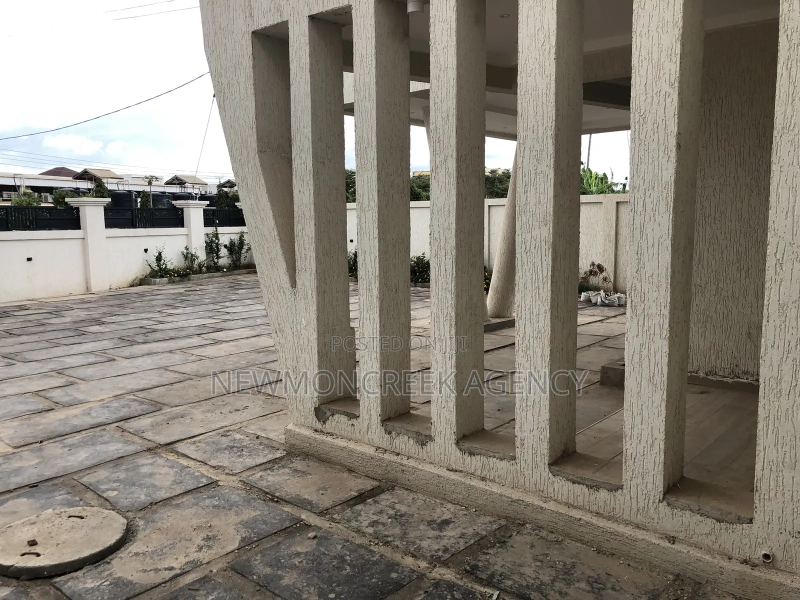 5bdrm Duplex in East Legon Hills, Accra Metropolitan for sale in Accra Metropolitan