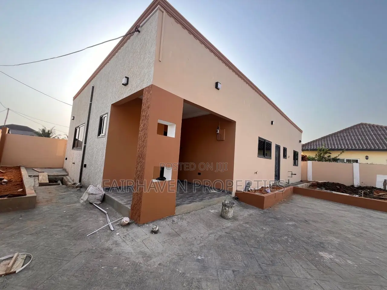 3bdrm House in Oyarifa for sale in Oyarifa