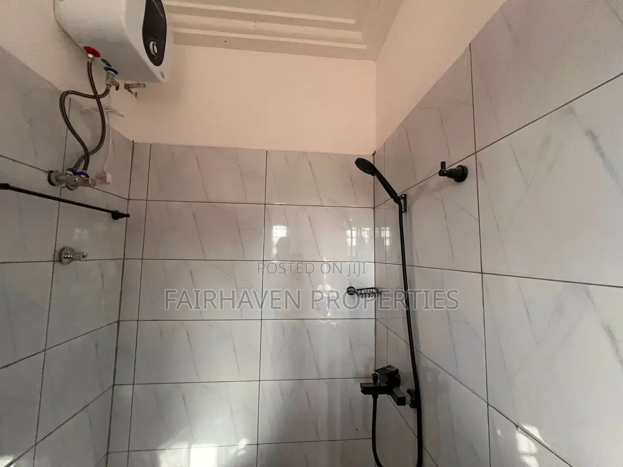 3bdrm House in Oyarifa for sale in Oyarifa