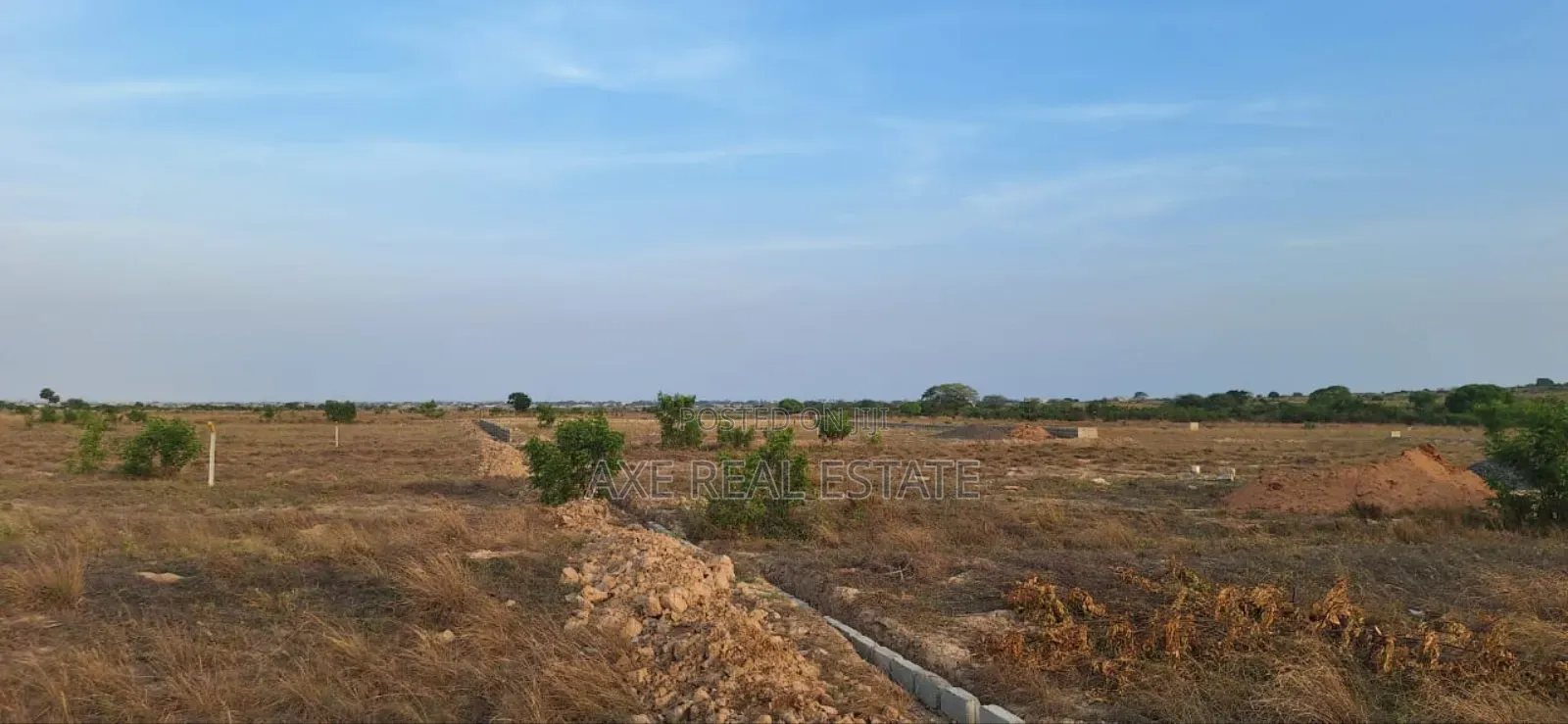Tema Community 25 Adom Estate Road Plots Selling!  in Accra Metropolitan
