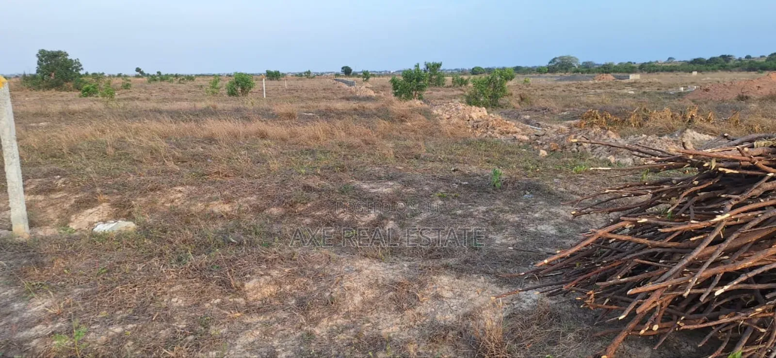 Tema Community 25 Adom Estate Road Plots Selling!  in Accra Metropolitan