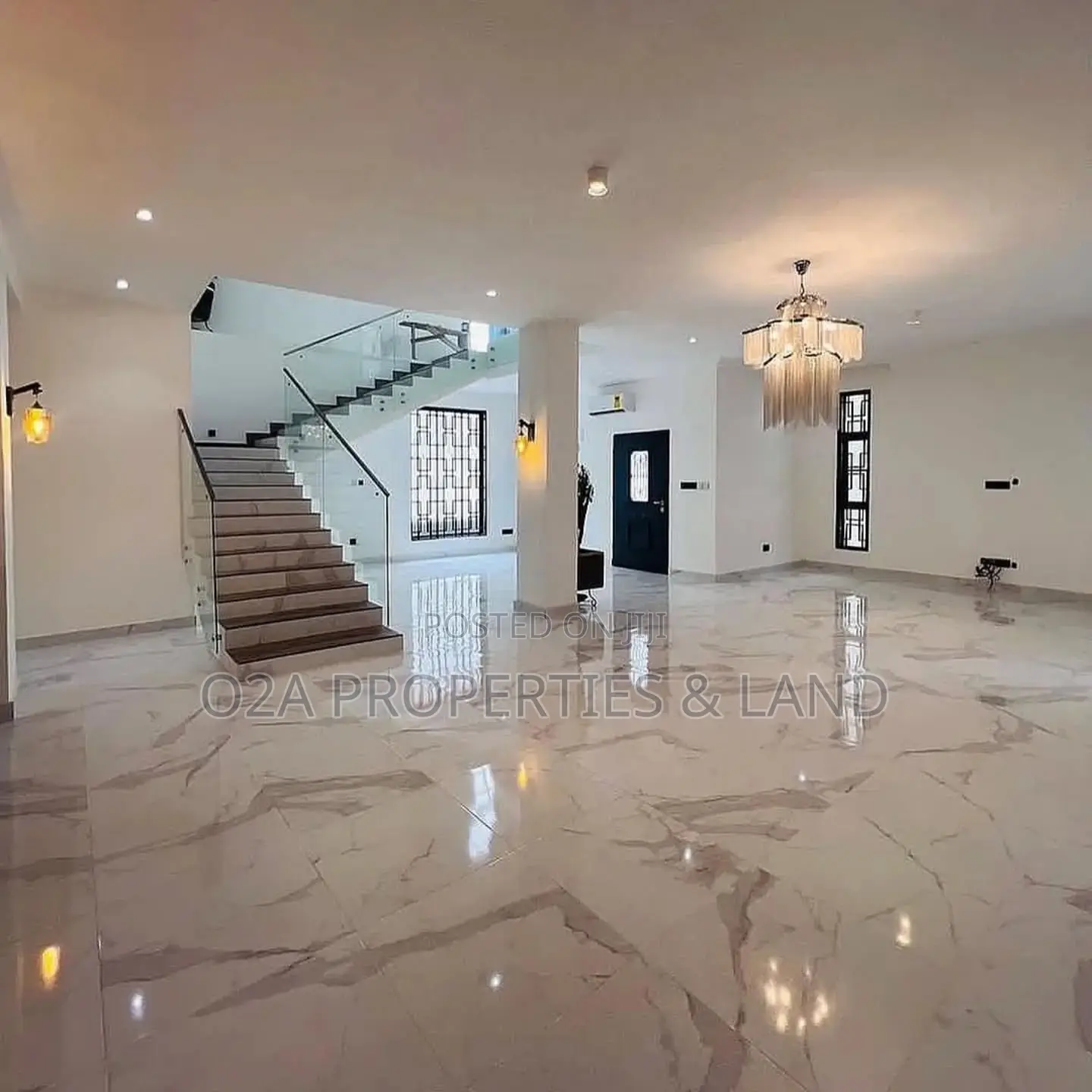 4bdrm House in East Legon A&C, A&C Mall Area for sale in A&C Mall Area