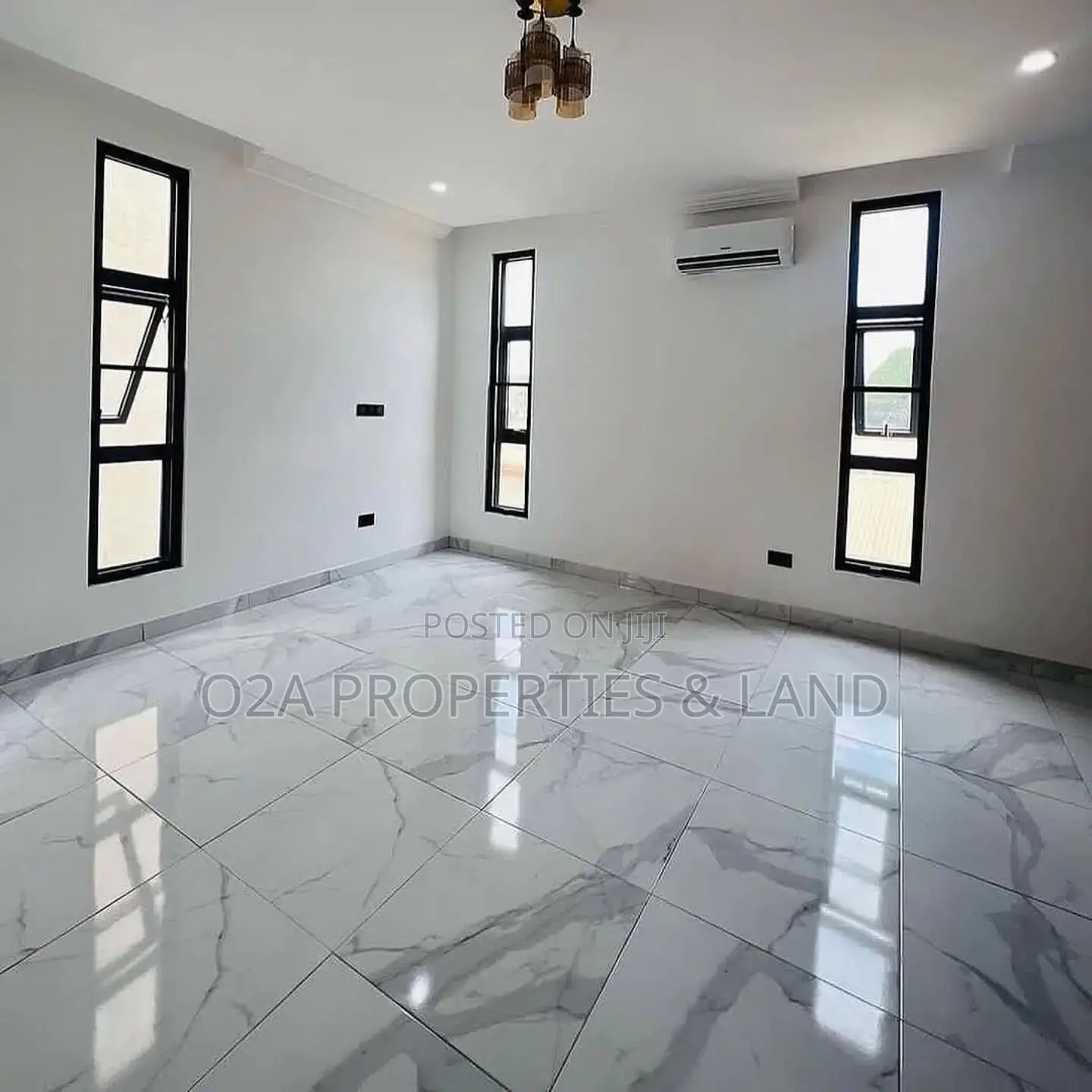 4bdrm House in East Legon A&C, A&C Mall Area for sale in A&C Mall Area