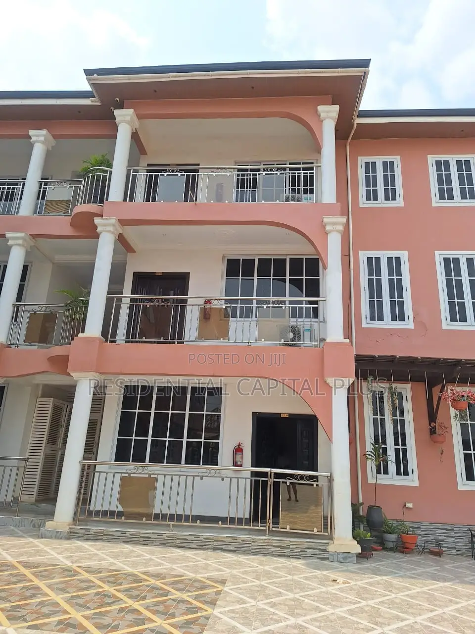 Furnished 2bdrm Apartment in Akuapa Estate, Coca Cola for rent in Coca Cola