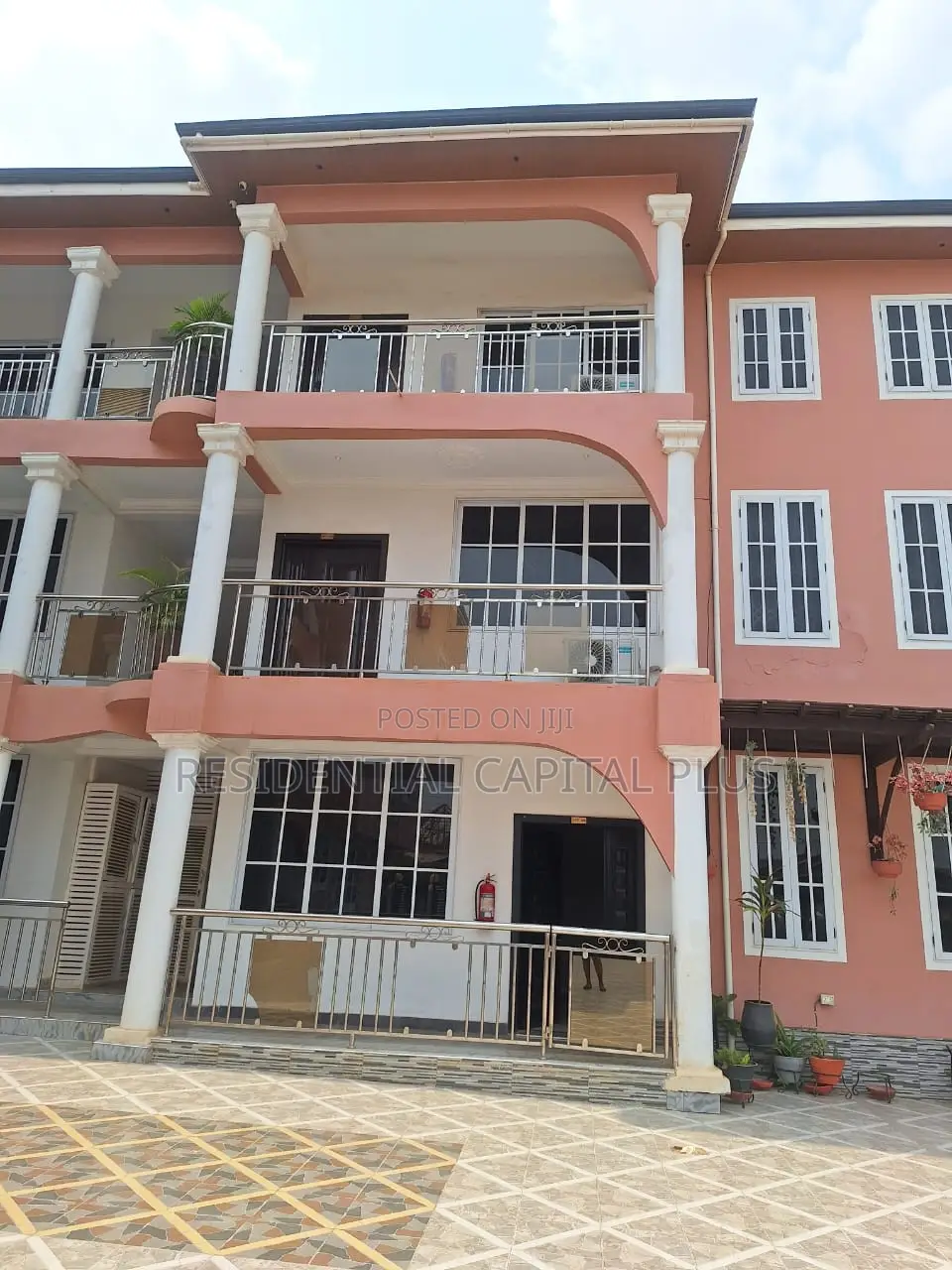 Furnished 2bdrm Apartment in Akuapa Estate, Coca Cola for rent in Coca Cola
