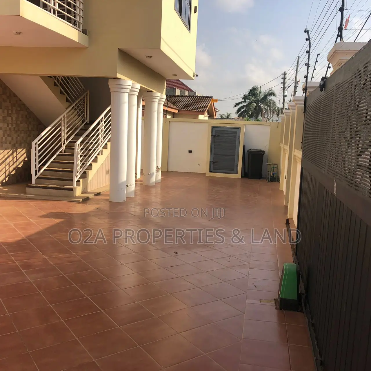 3bdrm Apartment in Spintex Baatsona for rent in Baatsona Total