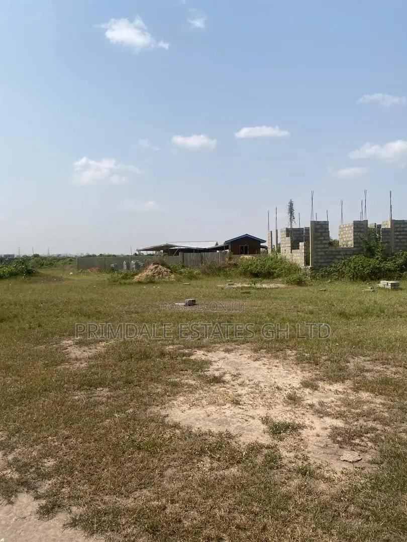 Titled 70x100sq Ft Estate=Community+Plots! in Sakumono