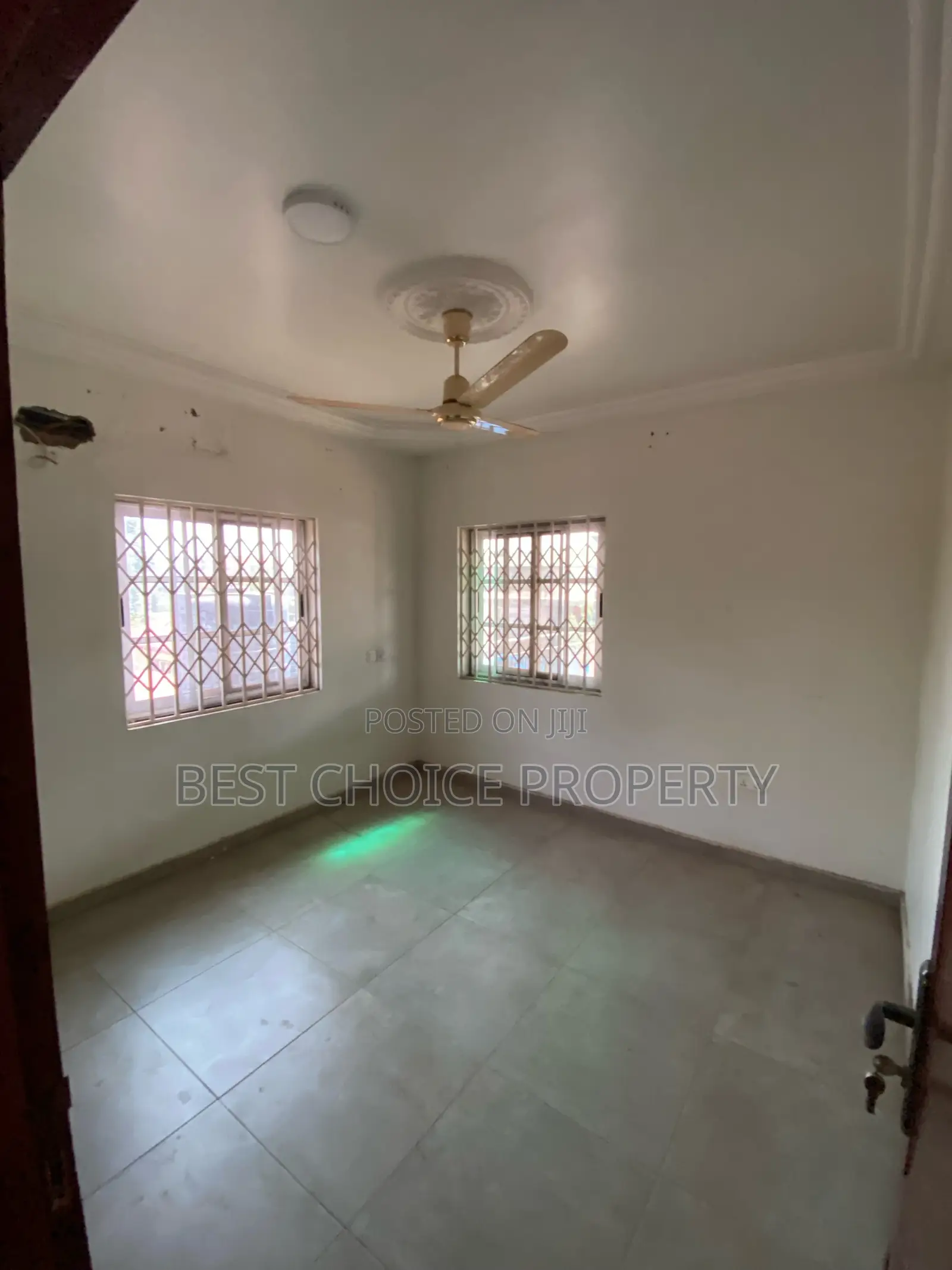 5bdrm Apartment in Adenta Frafraha for rent in Adenta