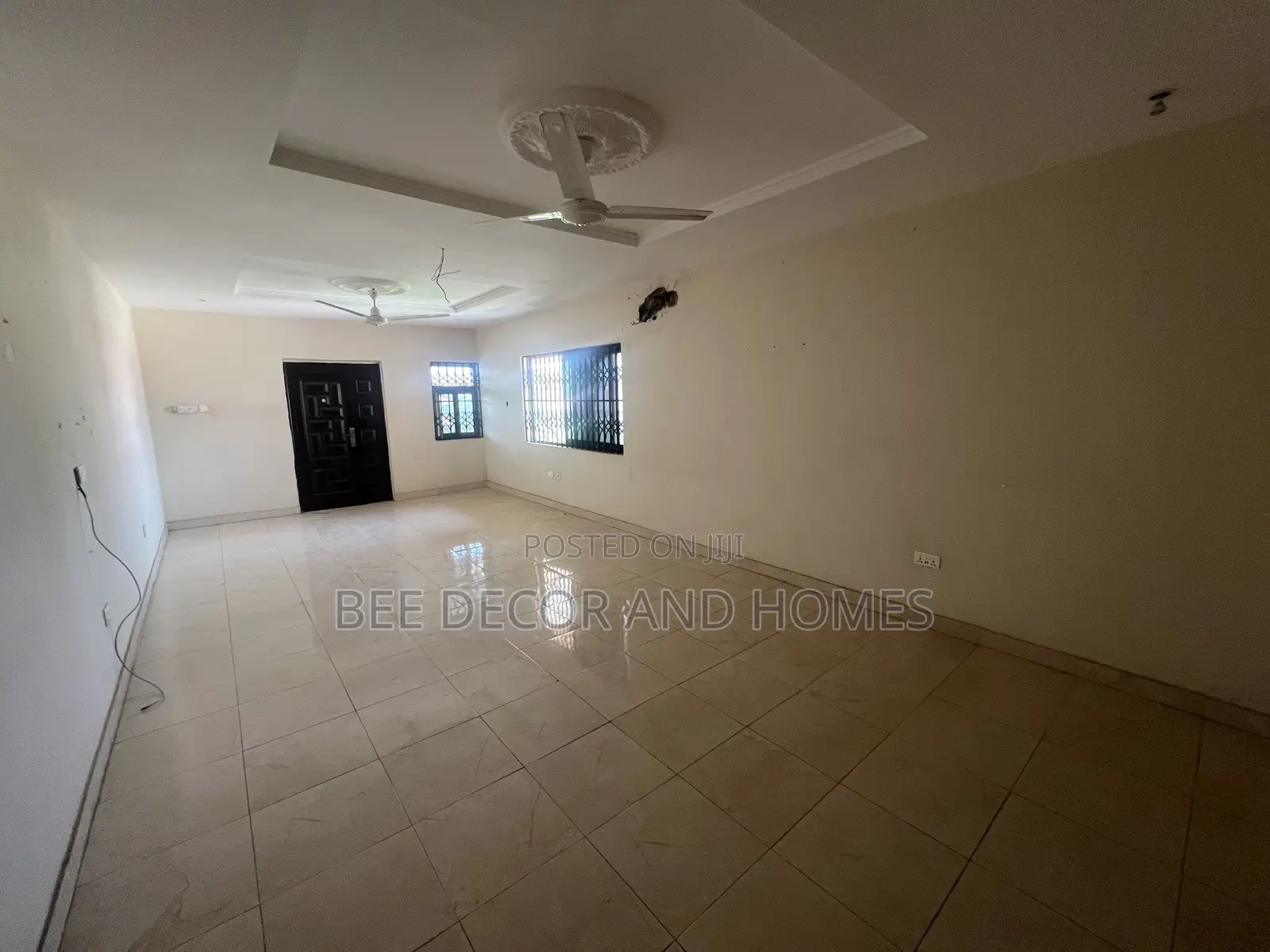 2bdrm Apartment in Bee Decor & Homes, Old Ashomang for rent in Old Ashomang